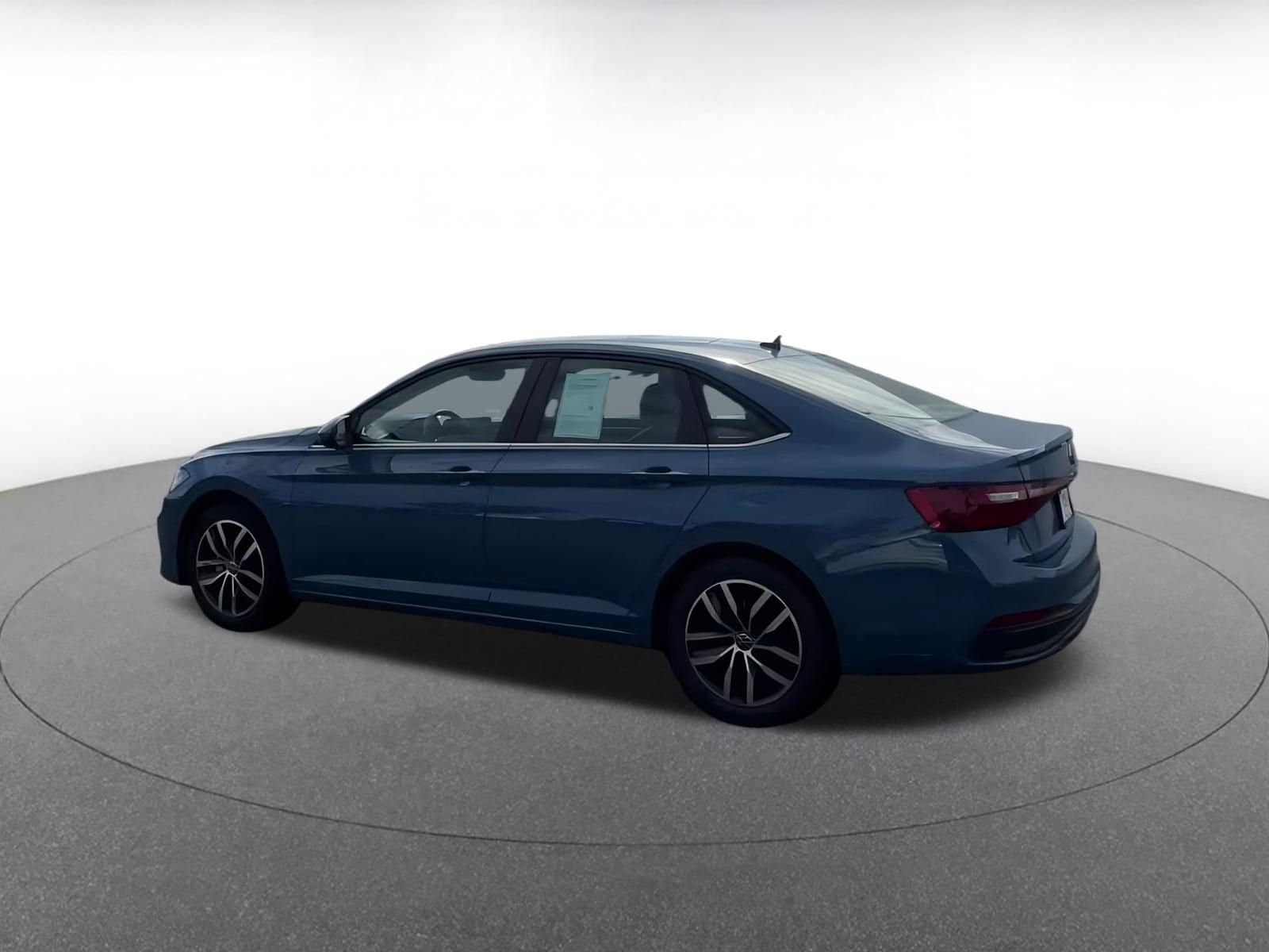 Thumbnail: 2025 Volkswagen Jetta - 10