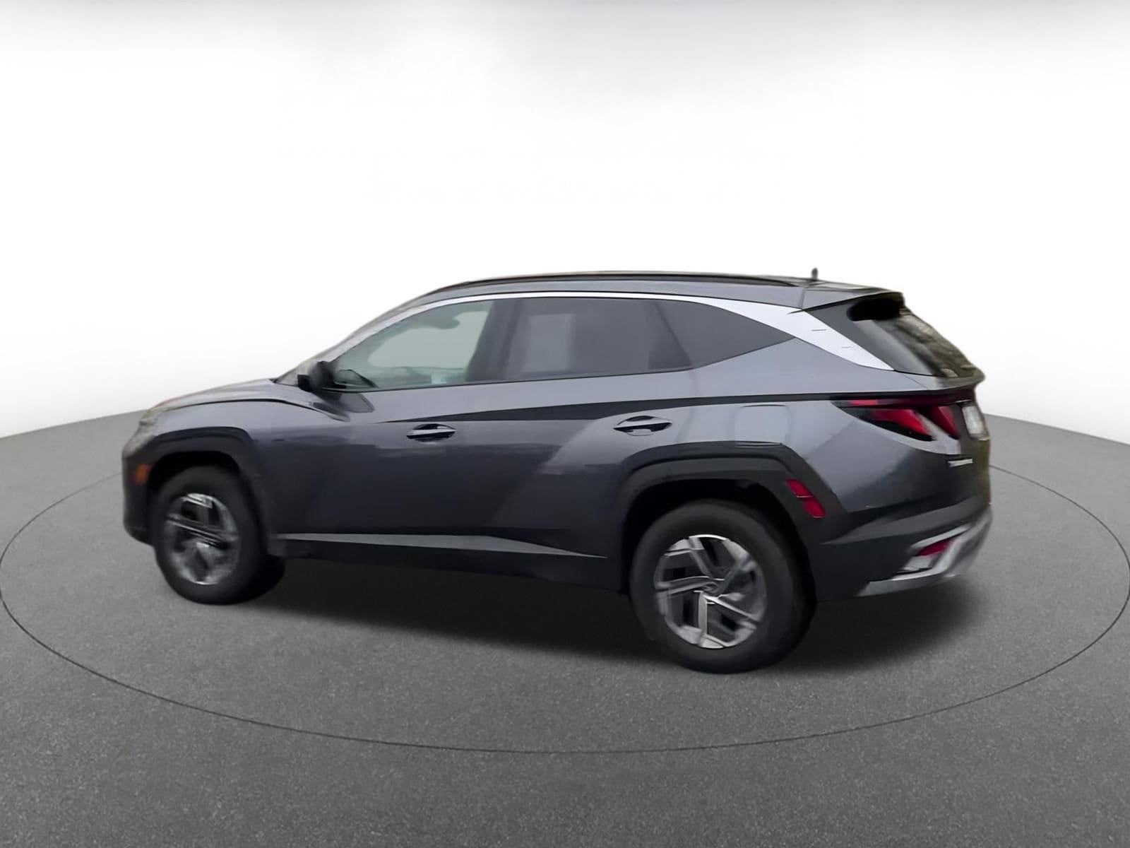 Thumbnail: 2025 Hyundai Tucson - 4