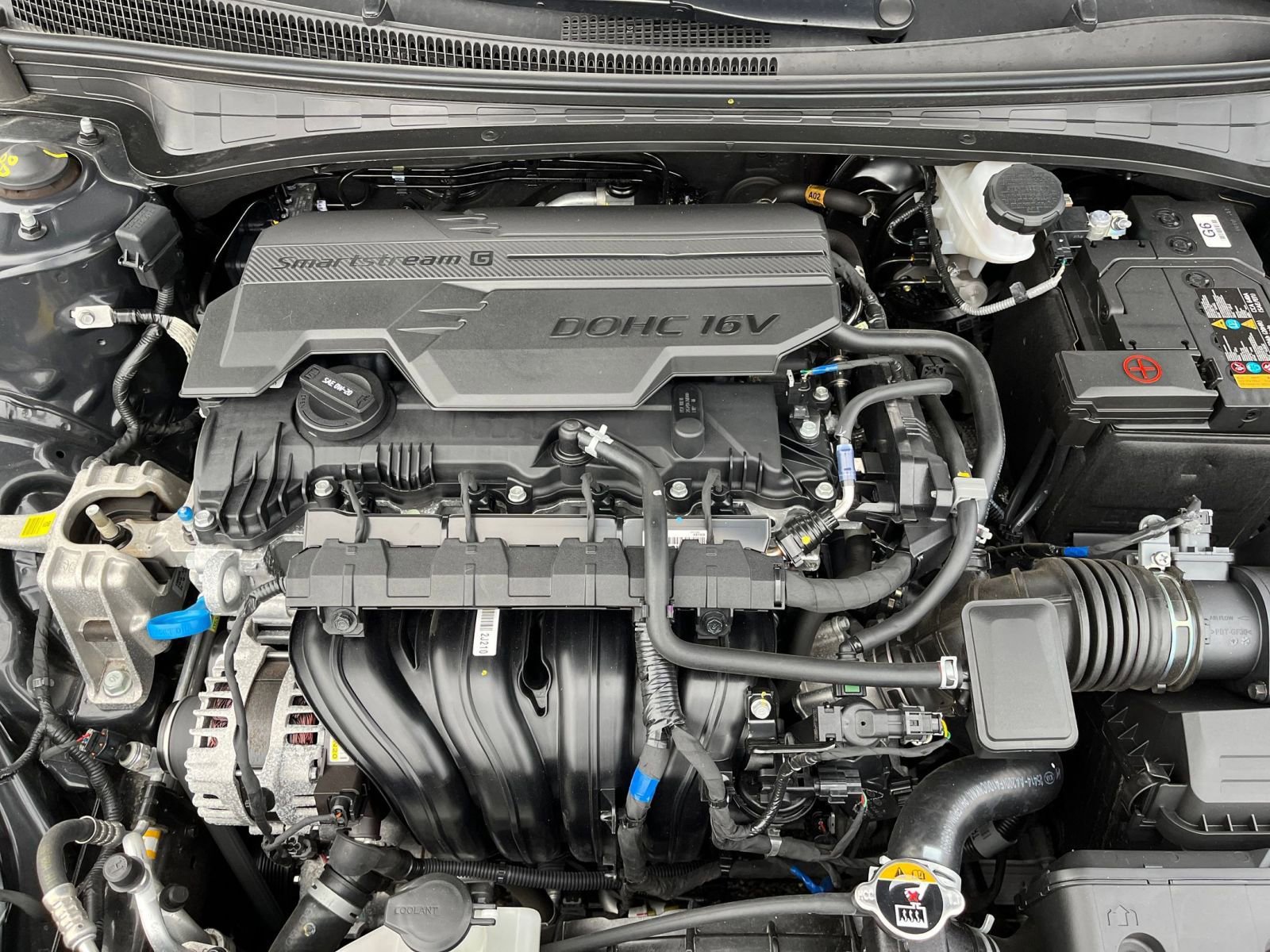 Thumbnail: 2025 Hyundai Elantra - 32