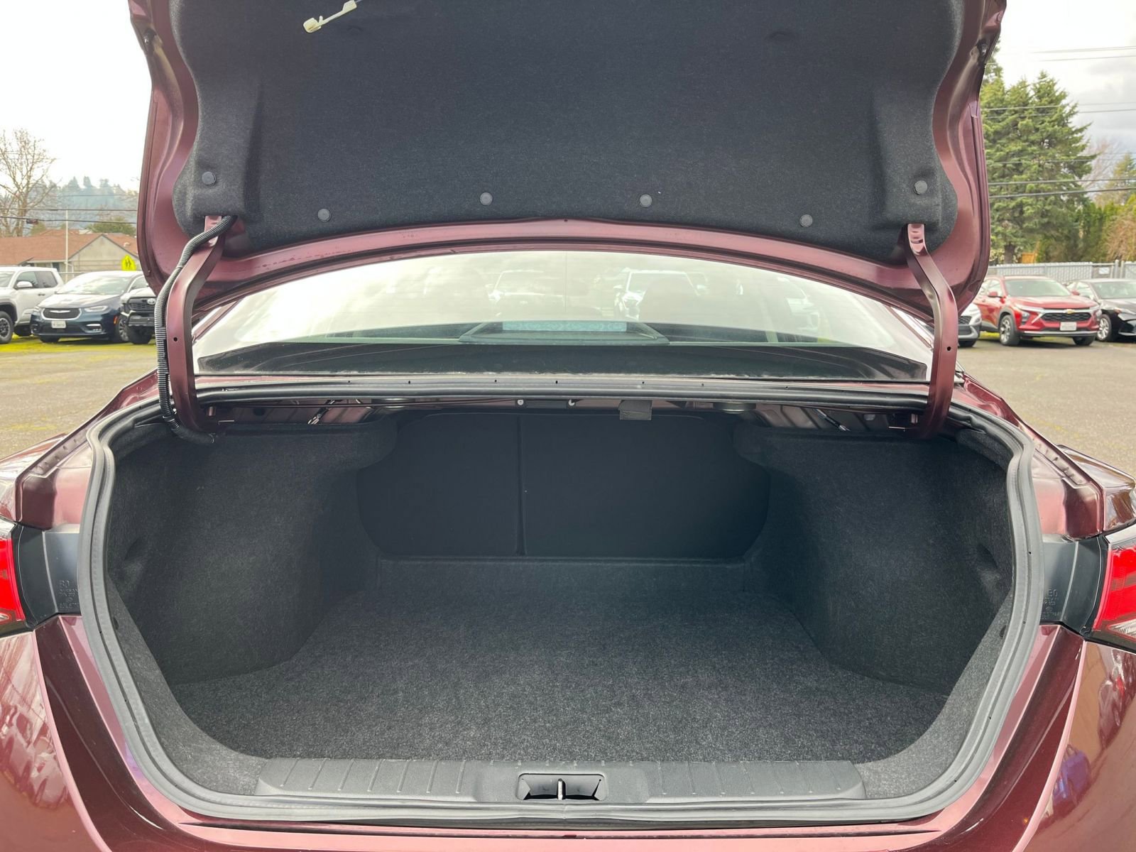 Thumbnail: 2025 Nissan Sentra - 29