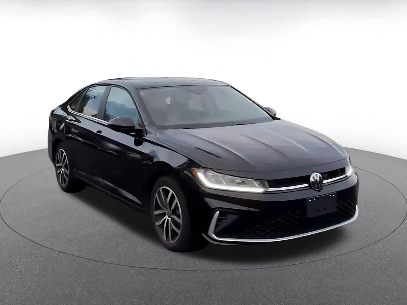 Thumbnail: 2025 Volkswagen Jetta - 3