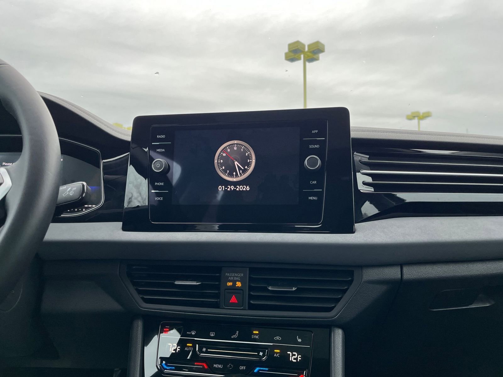 Thumbnail: 2025 Volkswagen Jetta - 21