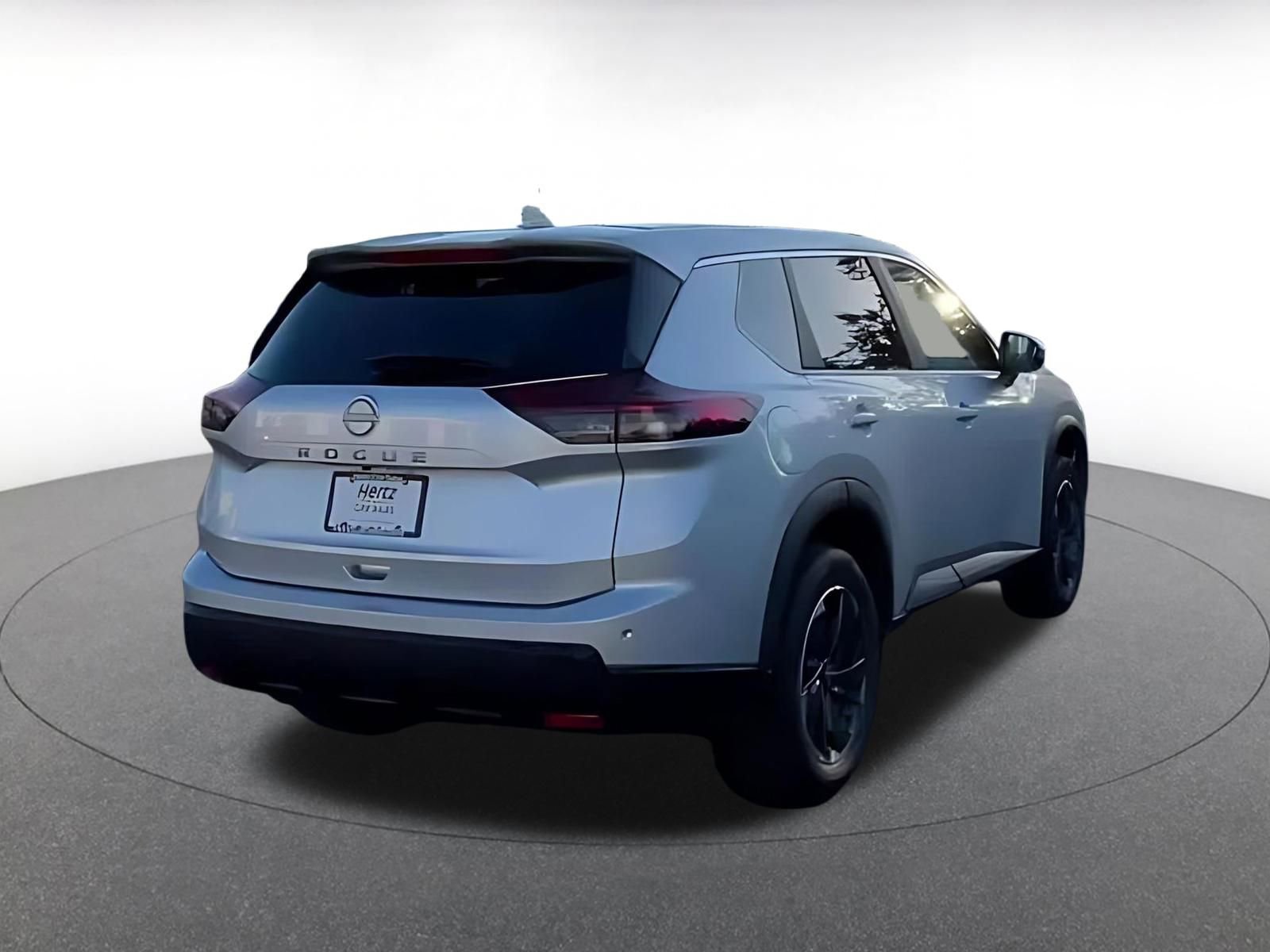 Thumbnail: 2025 Nissan Rogue - 14