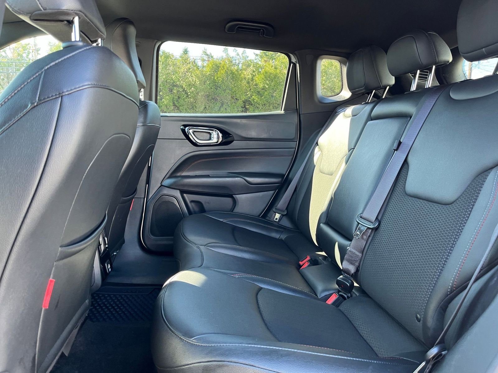 Thumbnail: 2025 Jeep Compass - 25