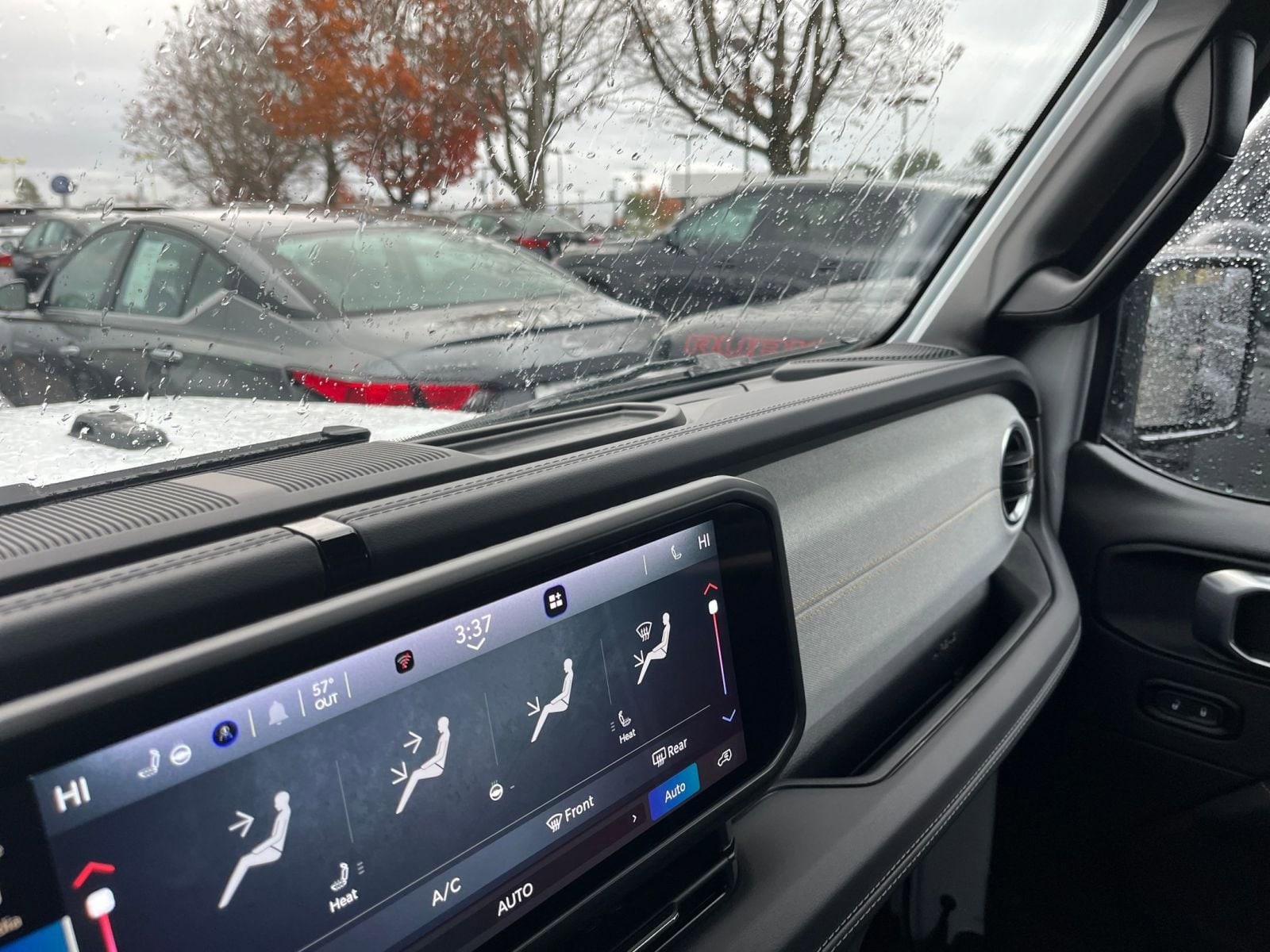 Thumbnail: 2025 Jeep Wrangler - 34