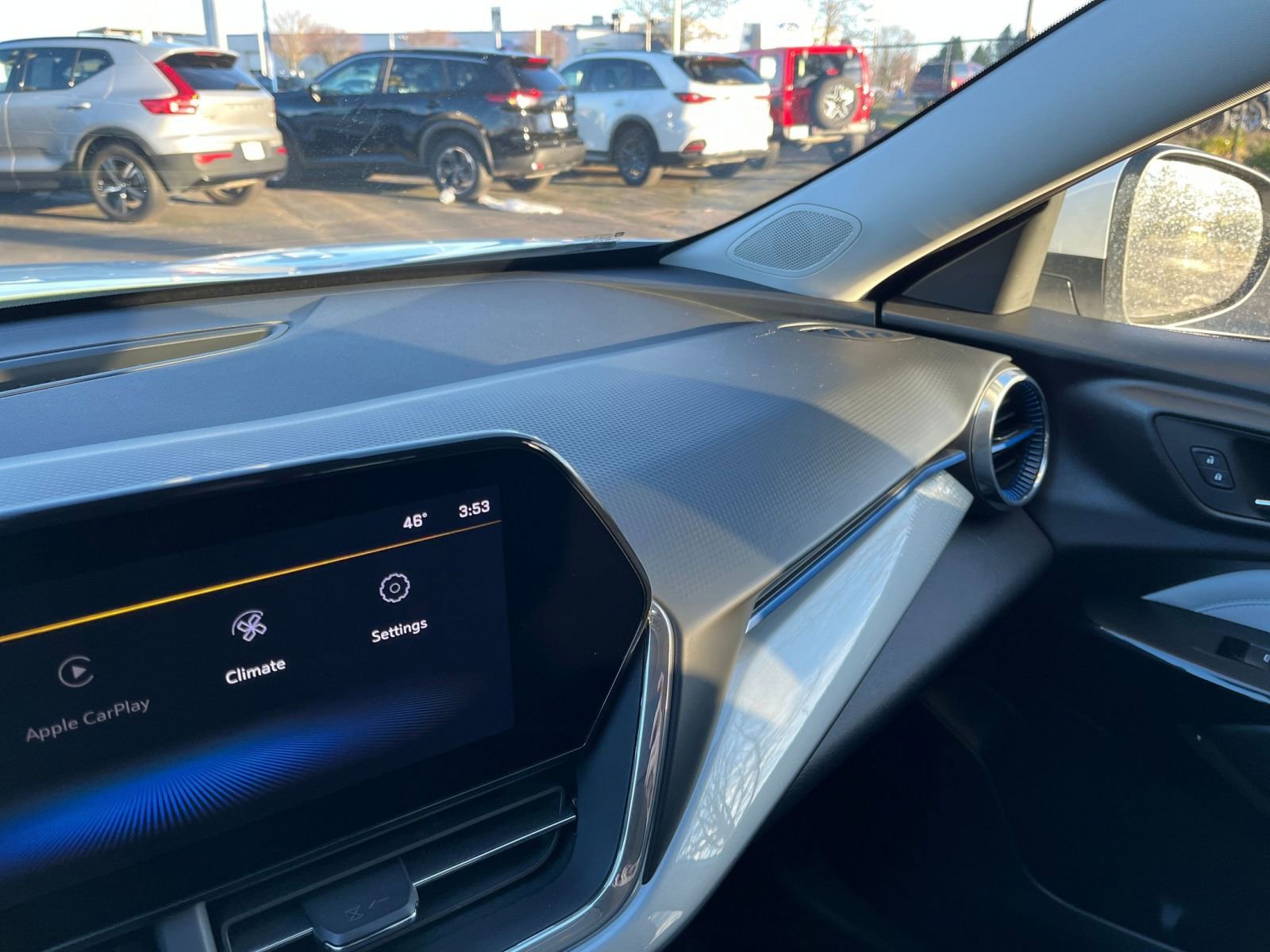 Thumbnail: 2025 Chevrolet Trax - 33