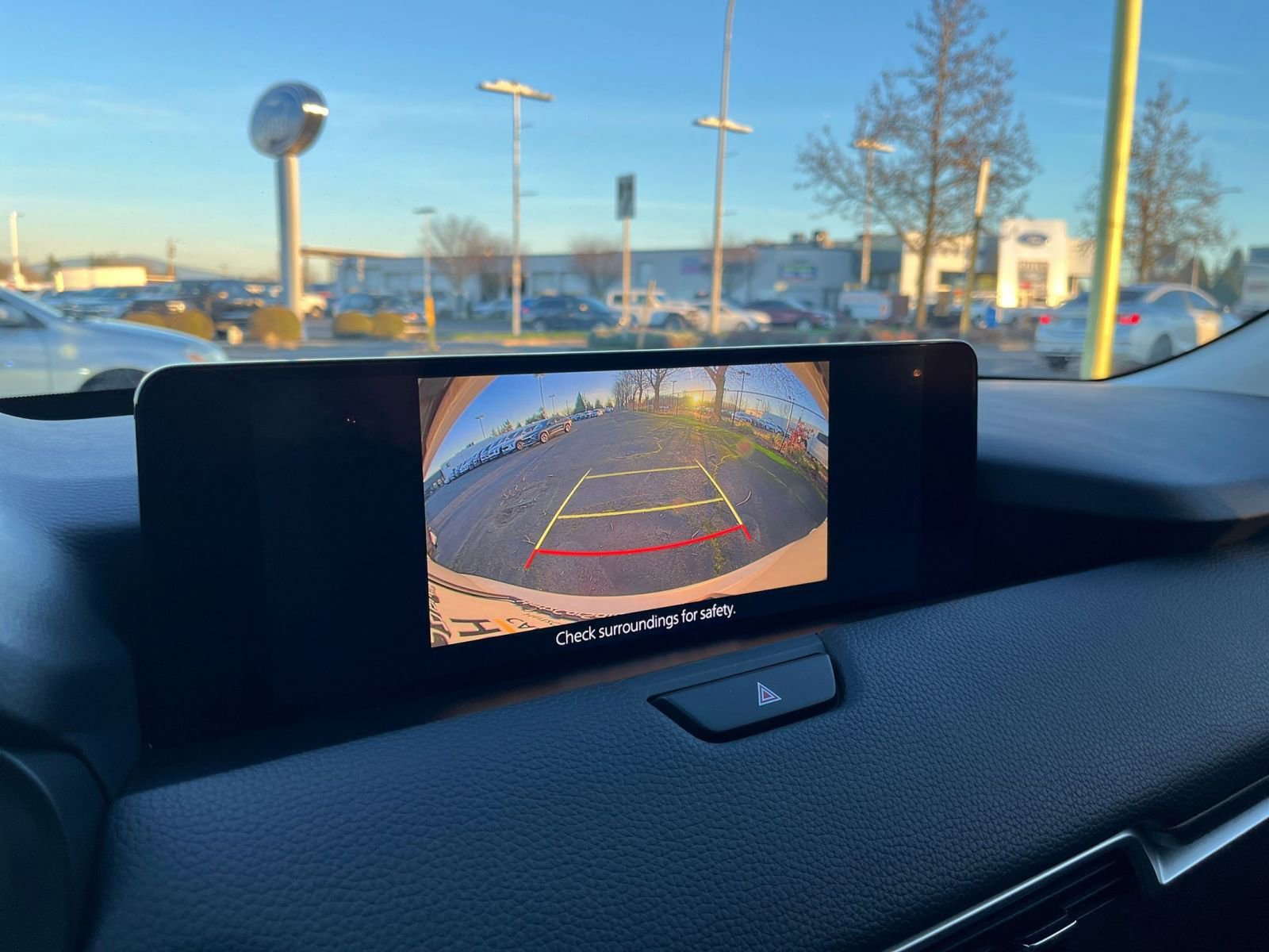 Thumbnail: 2025 Mazda CX-70 - 18