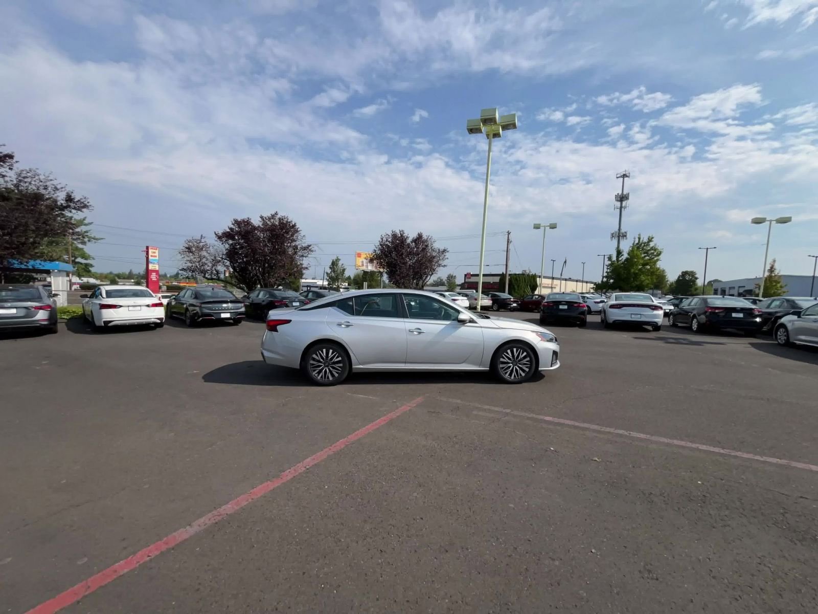 Thumbnail: 2023 Nissan Altima - 14