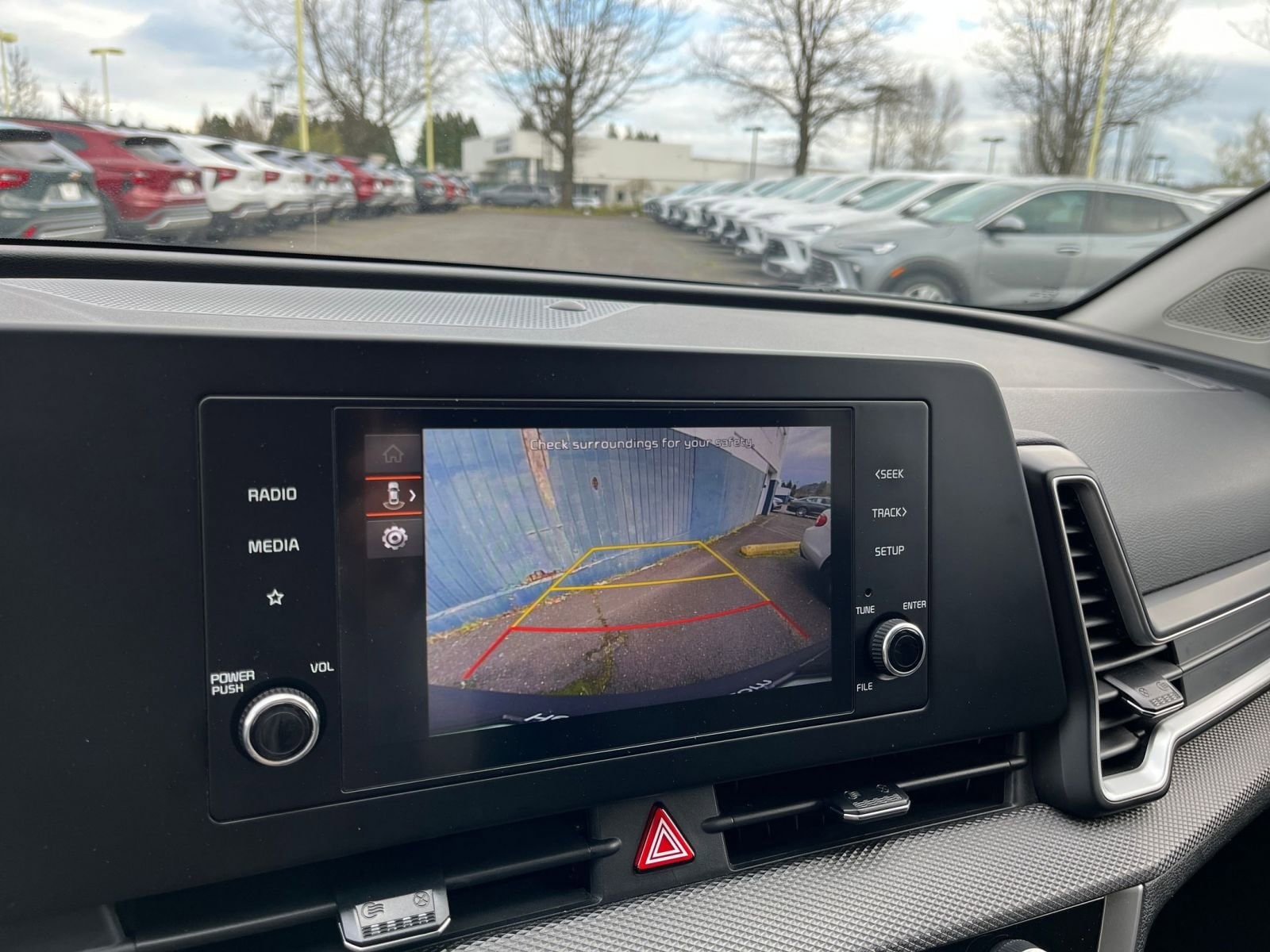 Thumbnail: 2024 Kia Sportage - 23