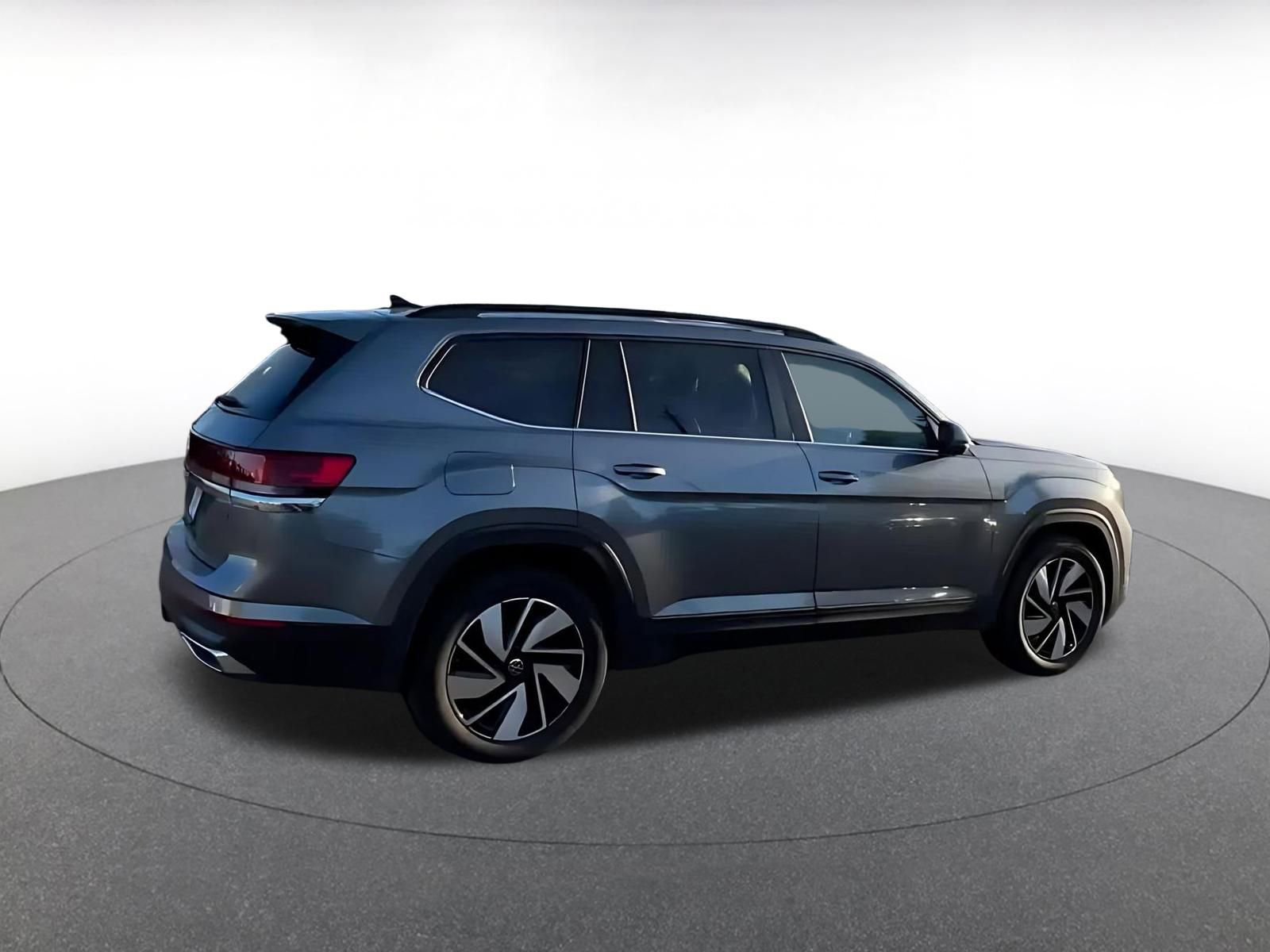 Thumbnail: 2025 Volkswagen Atlas - 15