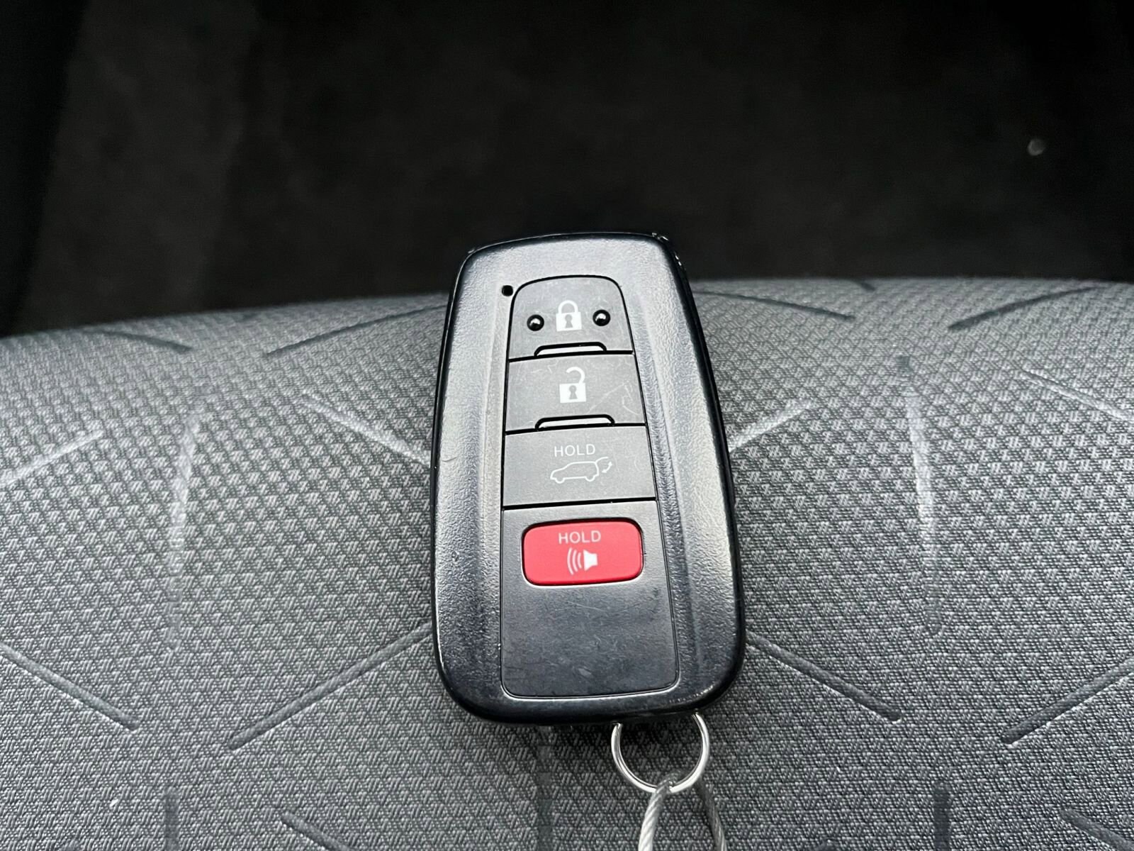 Thumbnail: 2025 Toyota RAV4 - 23