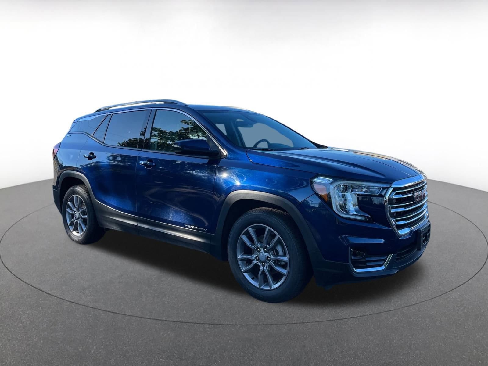 Thumbnail: 2023 GMC Terrain - 1