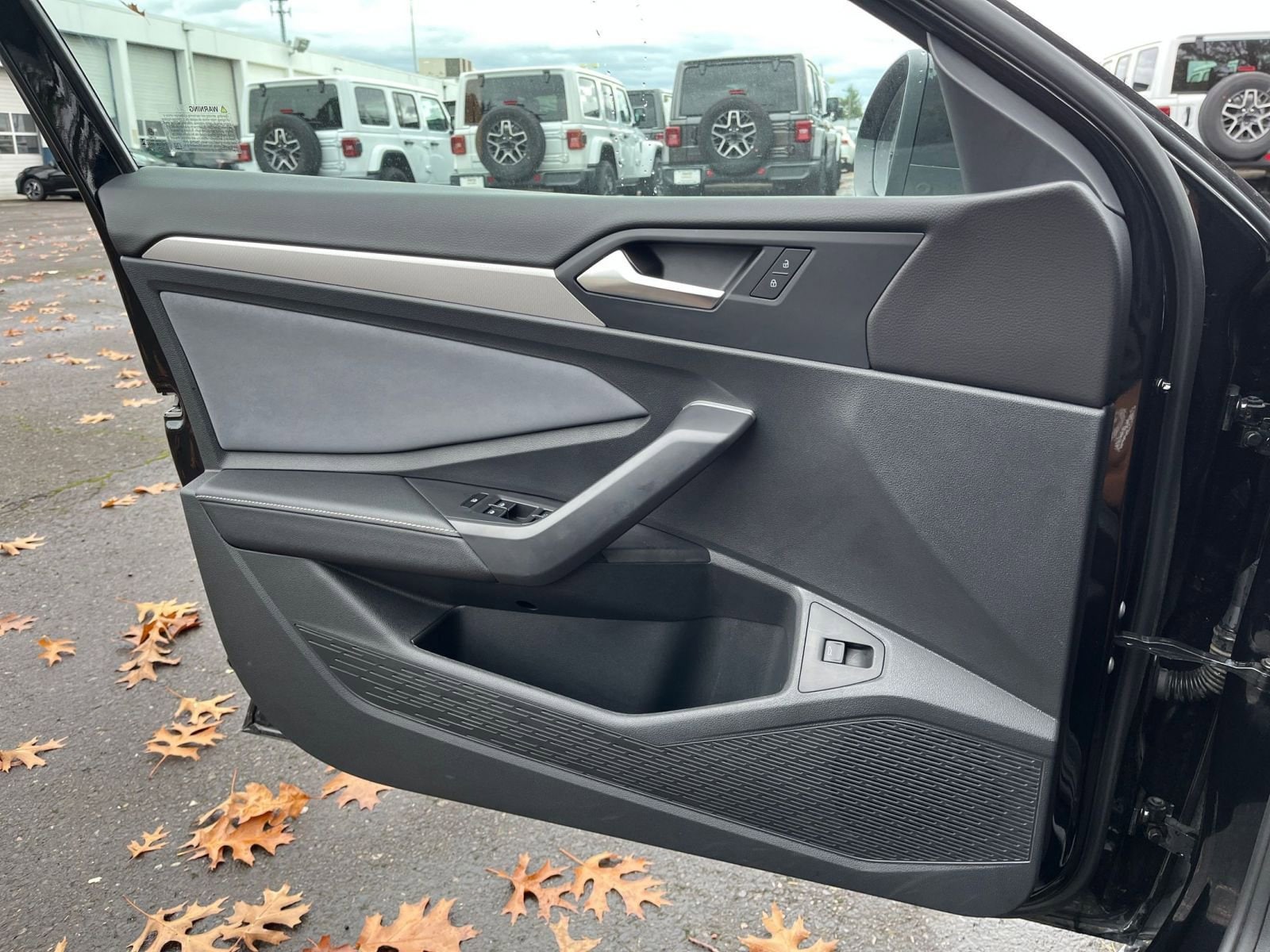 Thumbnail: 2025 Volkswagen Jetta - 20