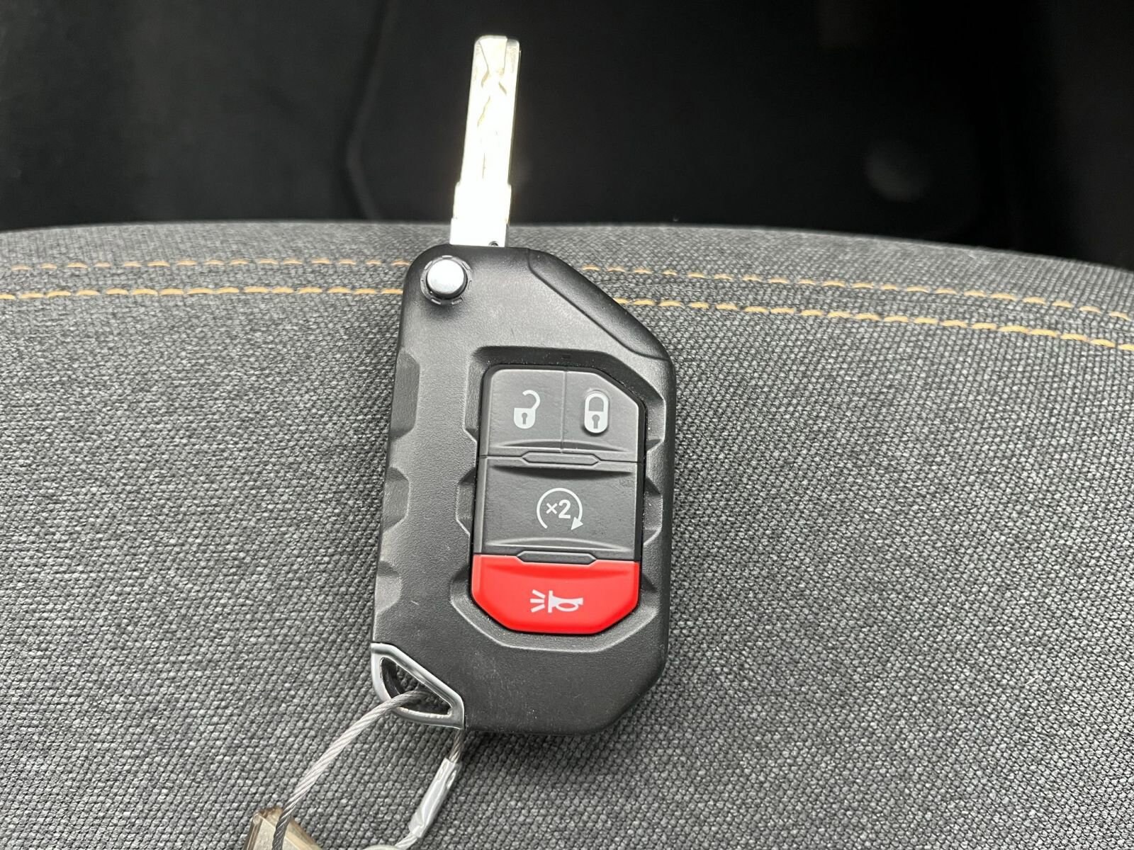 Thumbnail: 2025 Jeep Wrangler - 22