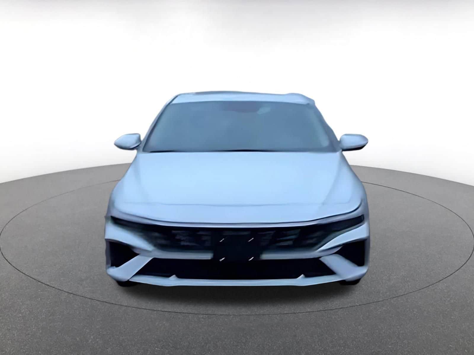 Thumbnail: 2025 Hyundai Elantra - 4