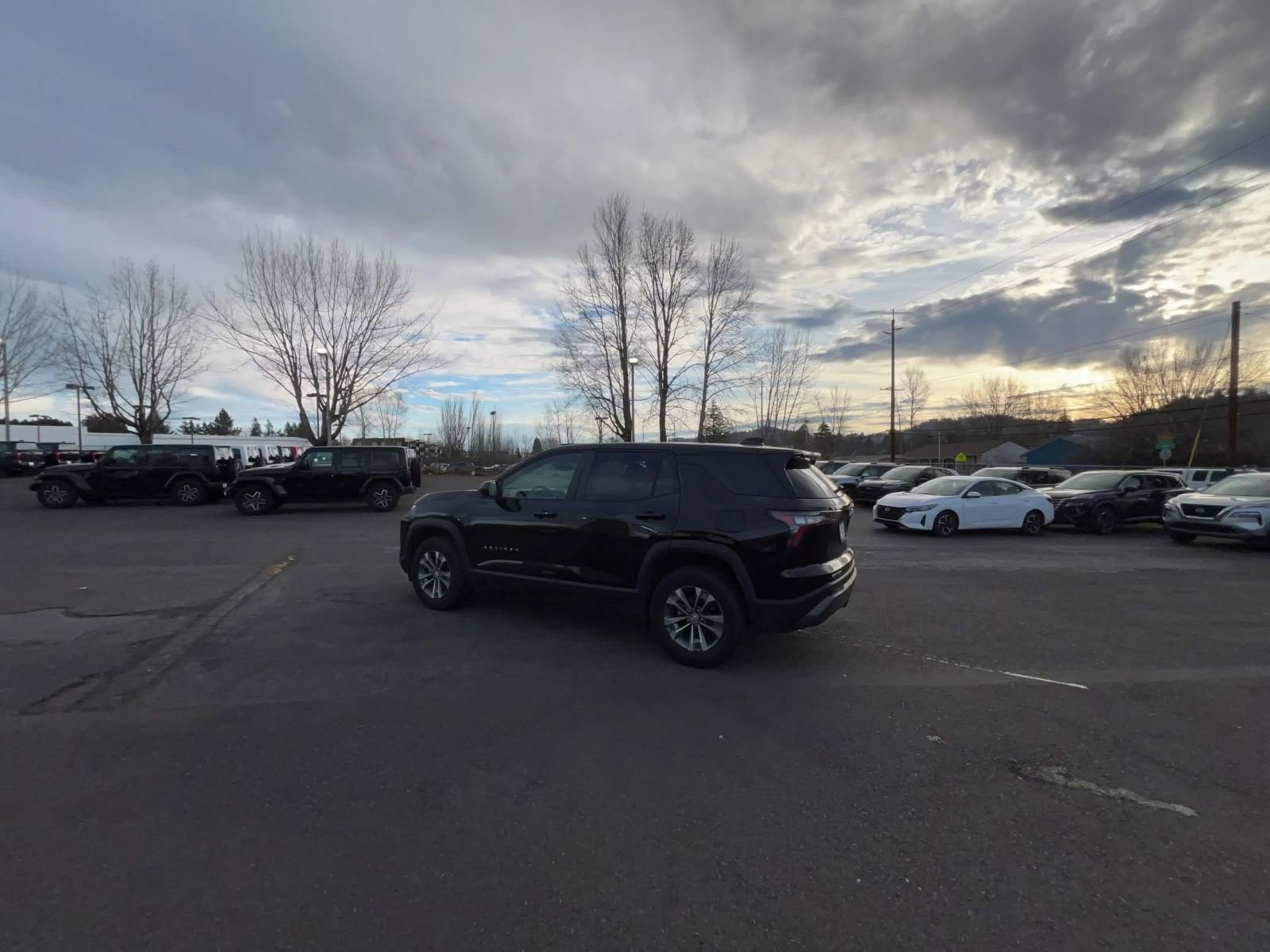 Thumbnail: 2025 Chevrolet Equinox - 16