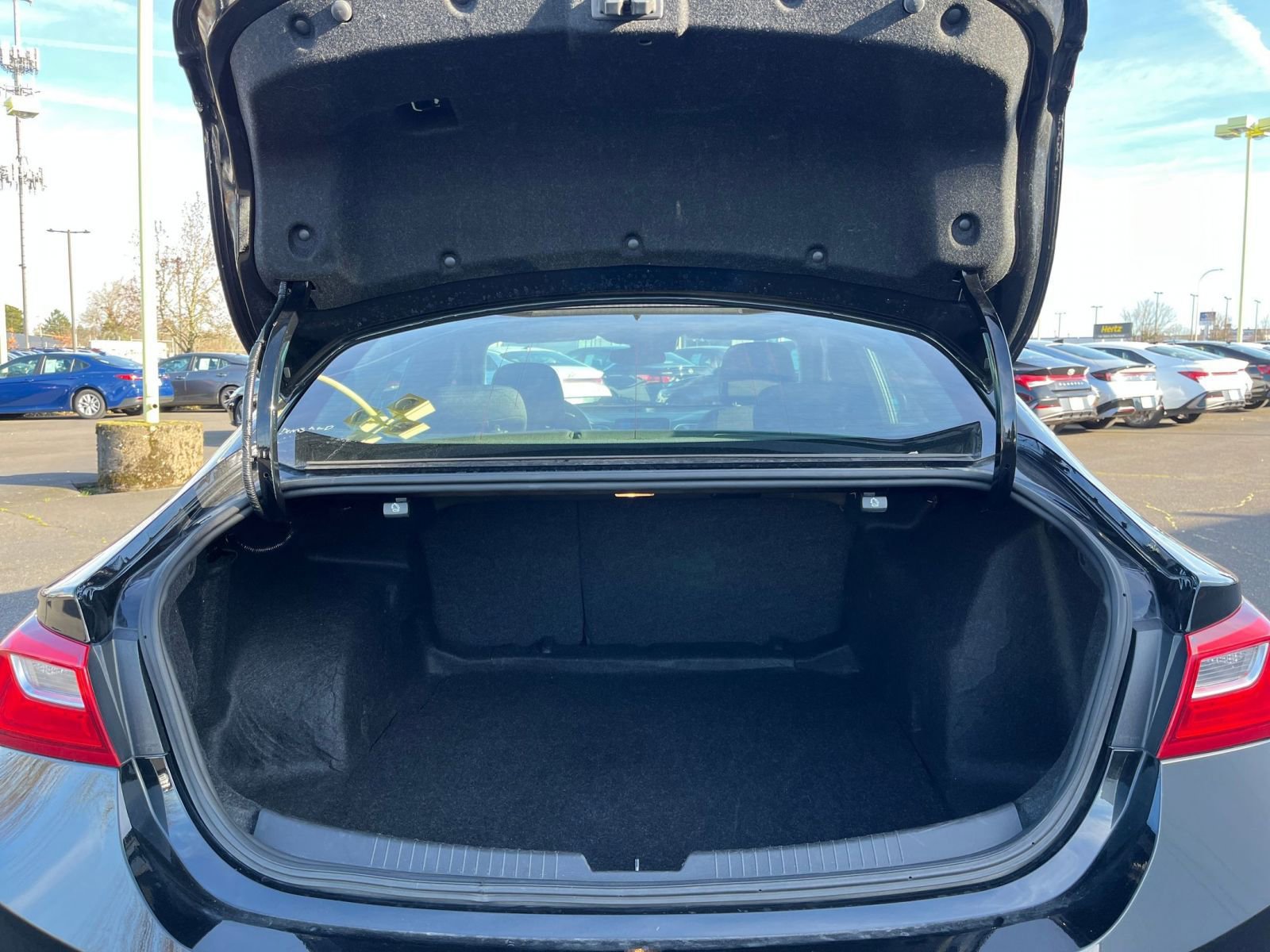 Thumbnail: 2024 Chevrolet Malibu - 33