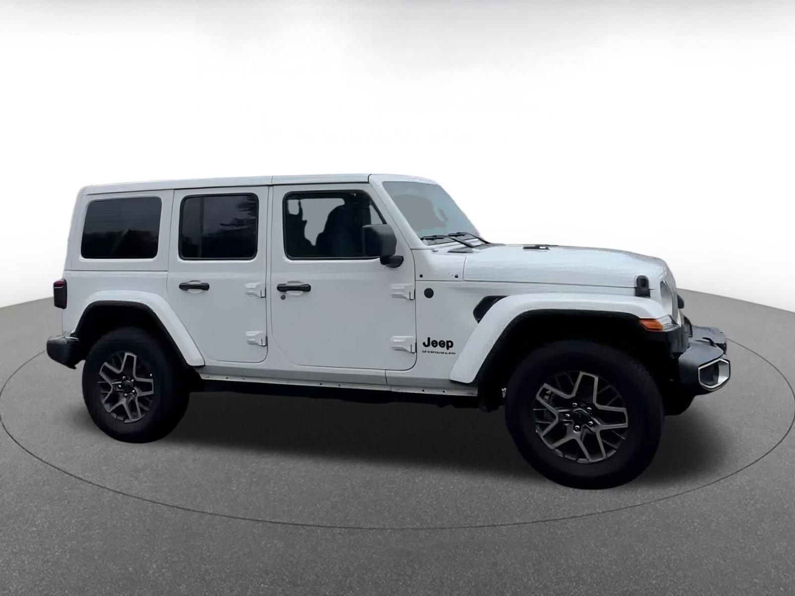 Thumbnail: 2025 Jeep Wrangler - 15
