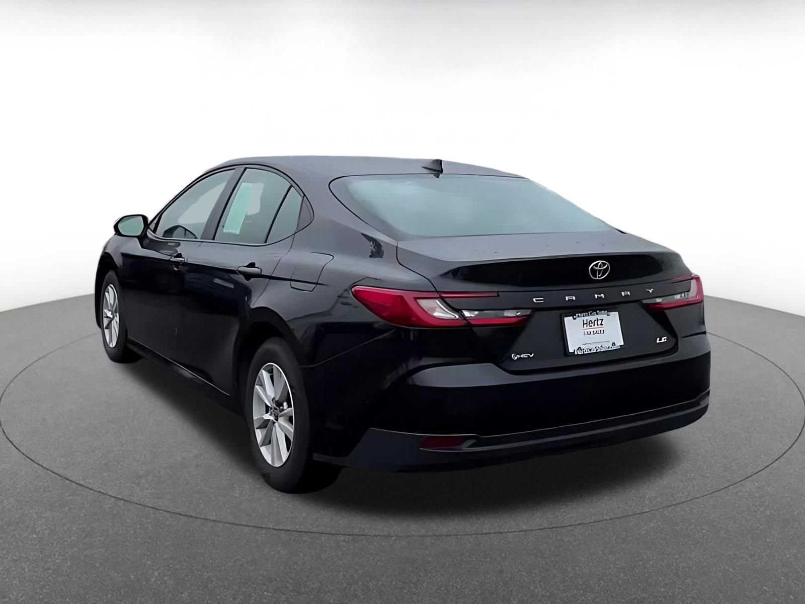 Thumbnail: 2025 Toyota Camry - 12