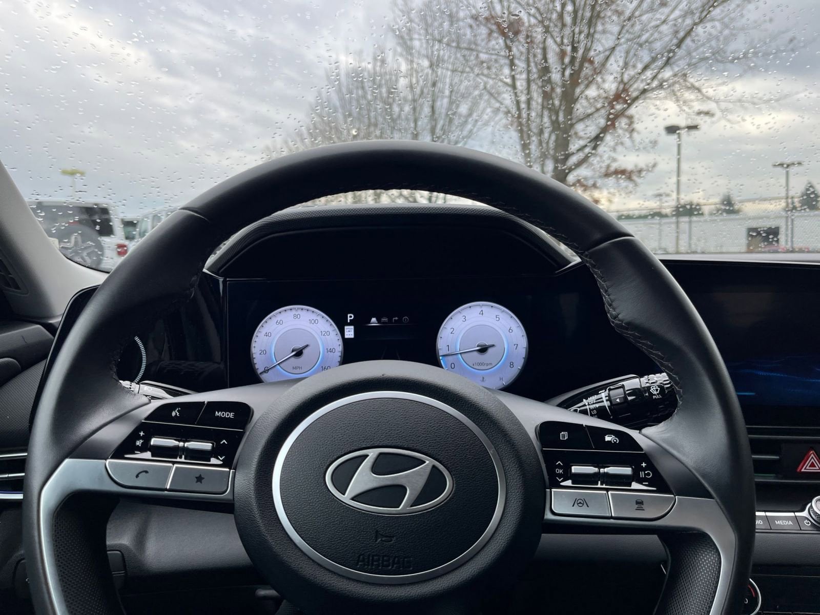 Thumbnail: 2025 Hyundai Elantra - 25