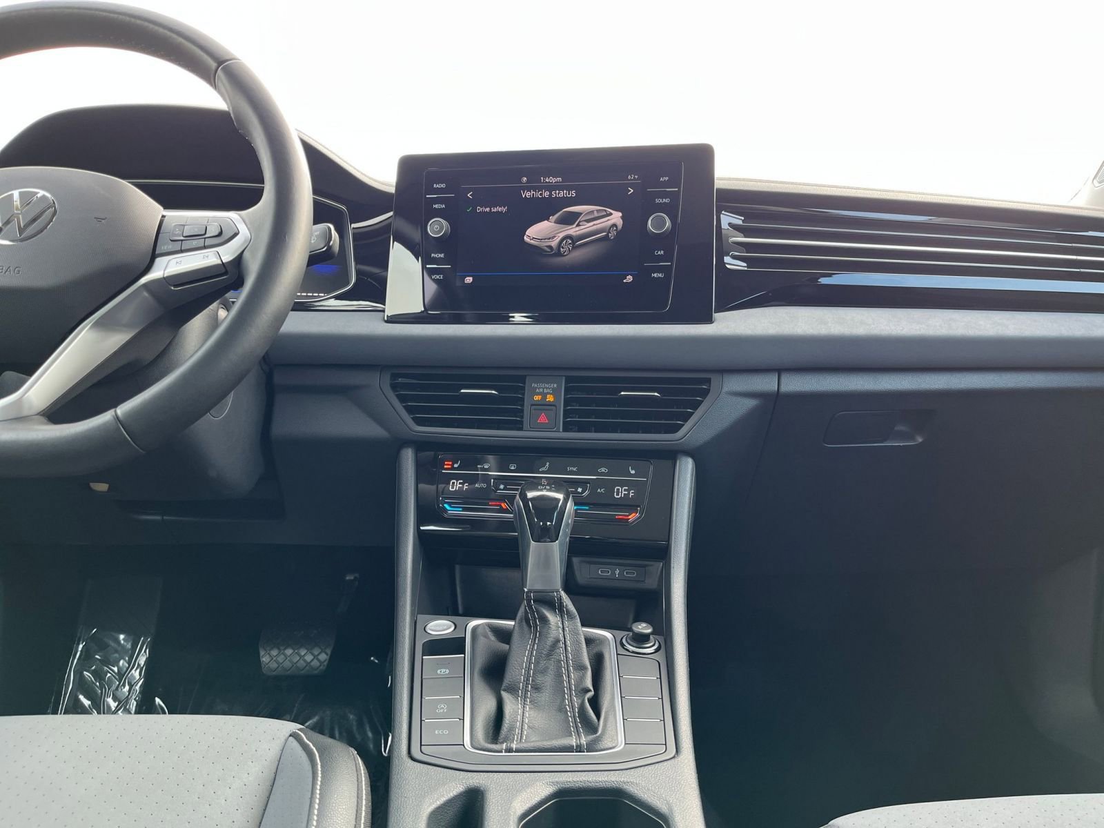 Thumbnail: 2025 Volkswagen Jetta - 21