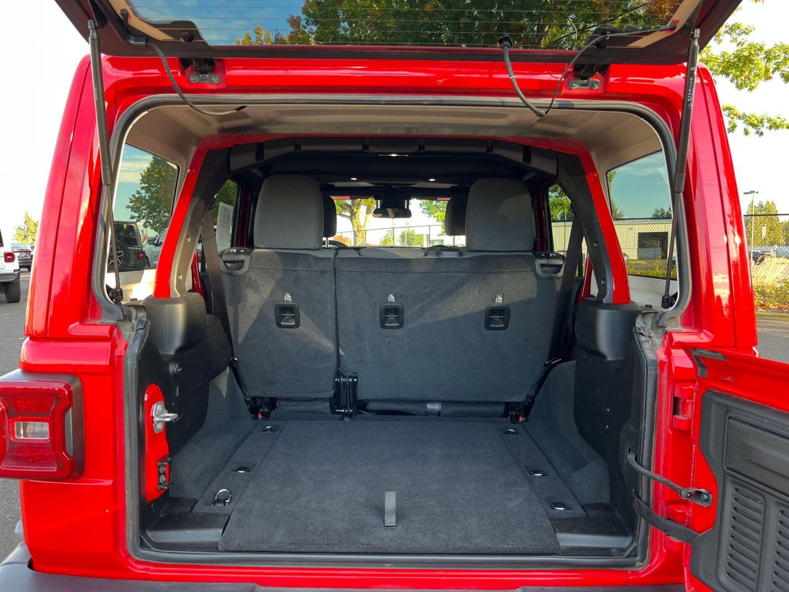 Thumbnail: 2025 Jeep Wrangler - 30