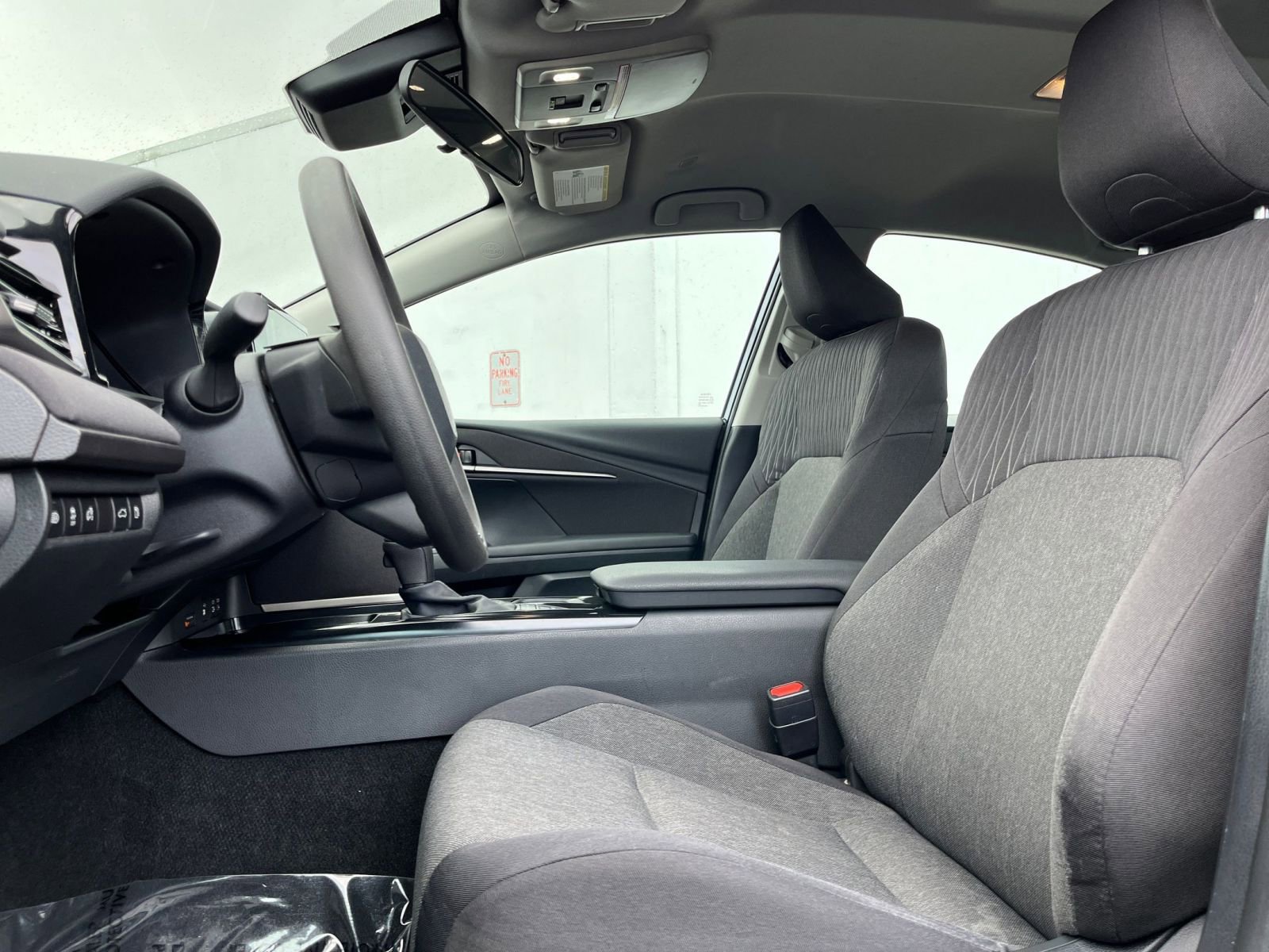 Thumbnail: 2025 Toyota Camry - 27