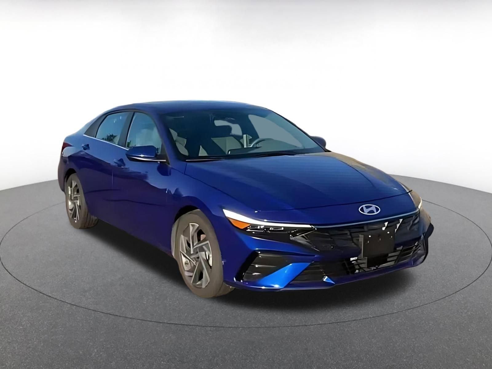 Thumbnail: 2025 Hyundai Elantra - 2