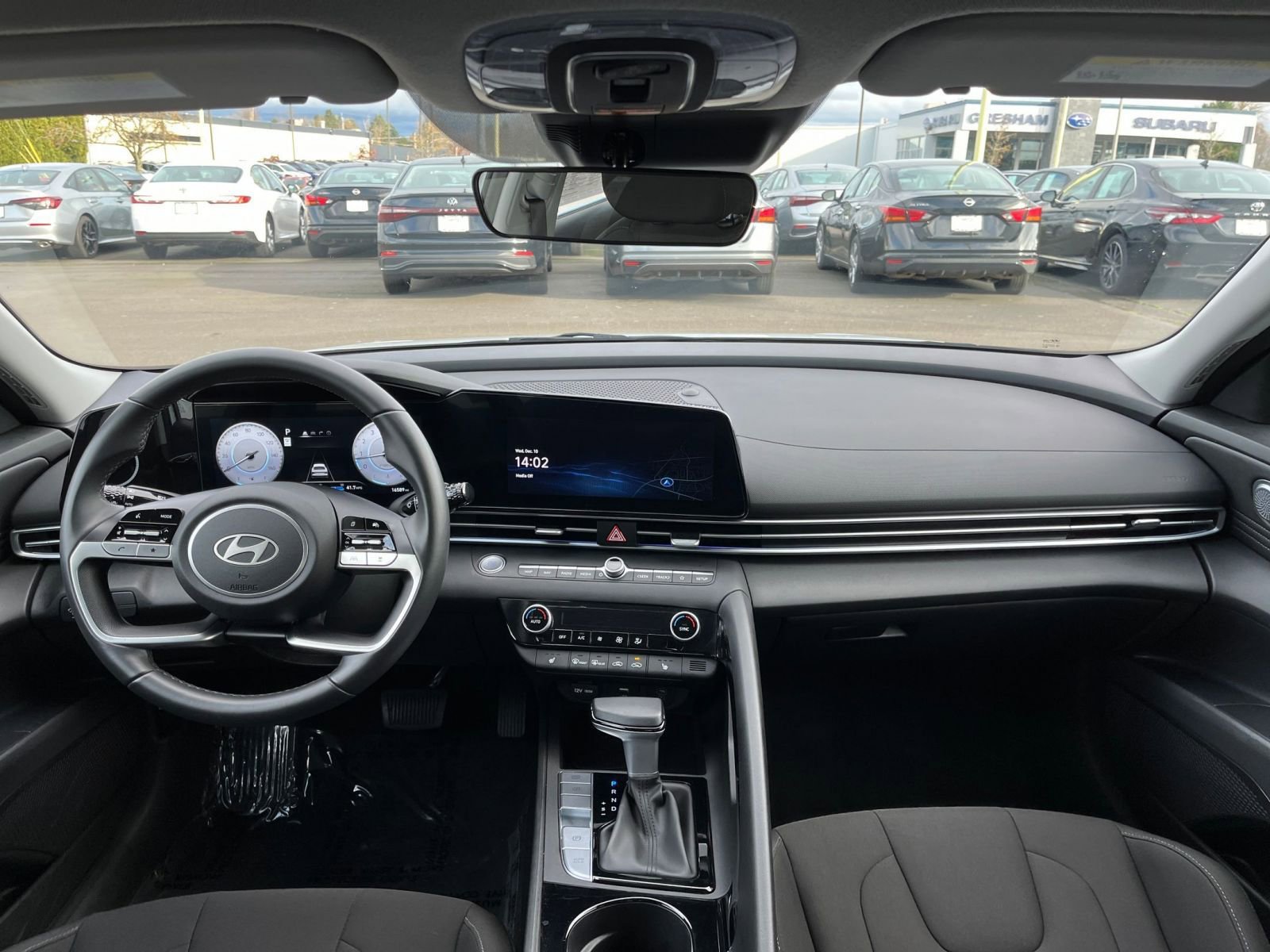 Thumbnail: 2025 Hyundai Elantra - 32