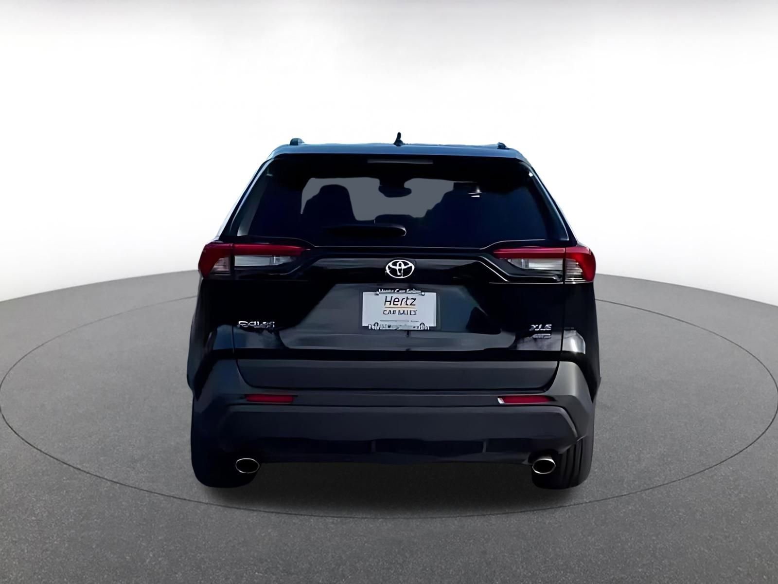 Thumbnail: 2025 Toyota RAV4 - 11