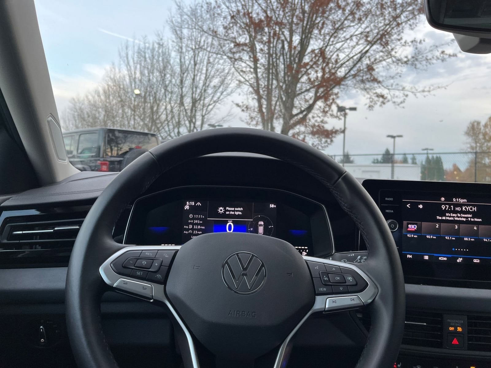 Thumbnail: 2025 Volkswagen Jetta - 28