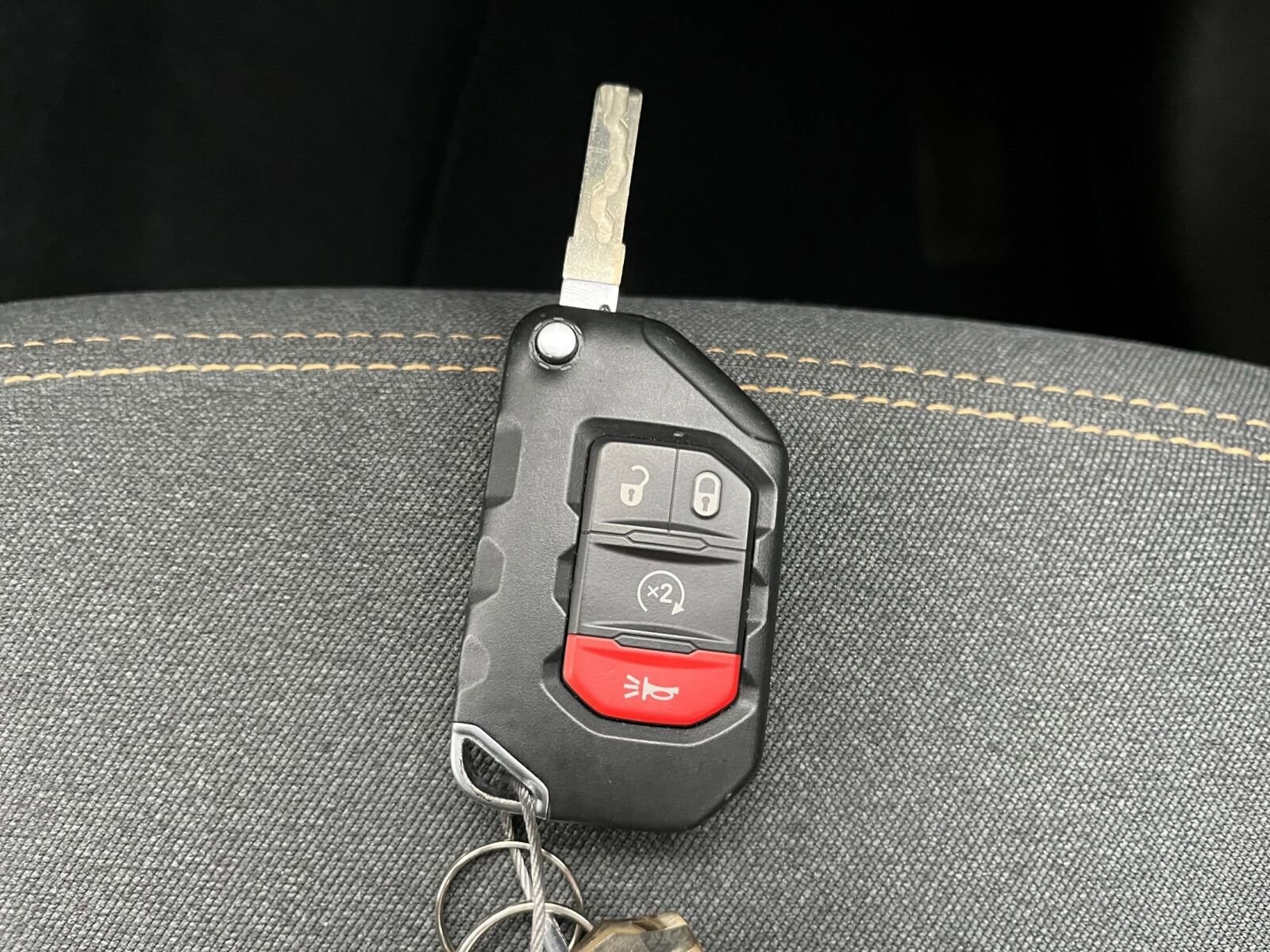 Thumbnail: 2025 Jeep Wrangler - 22