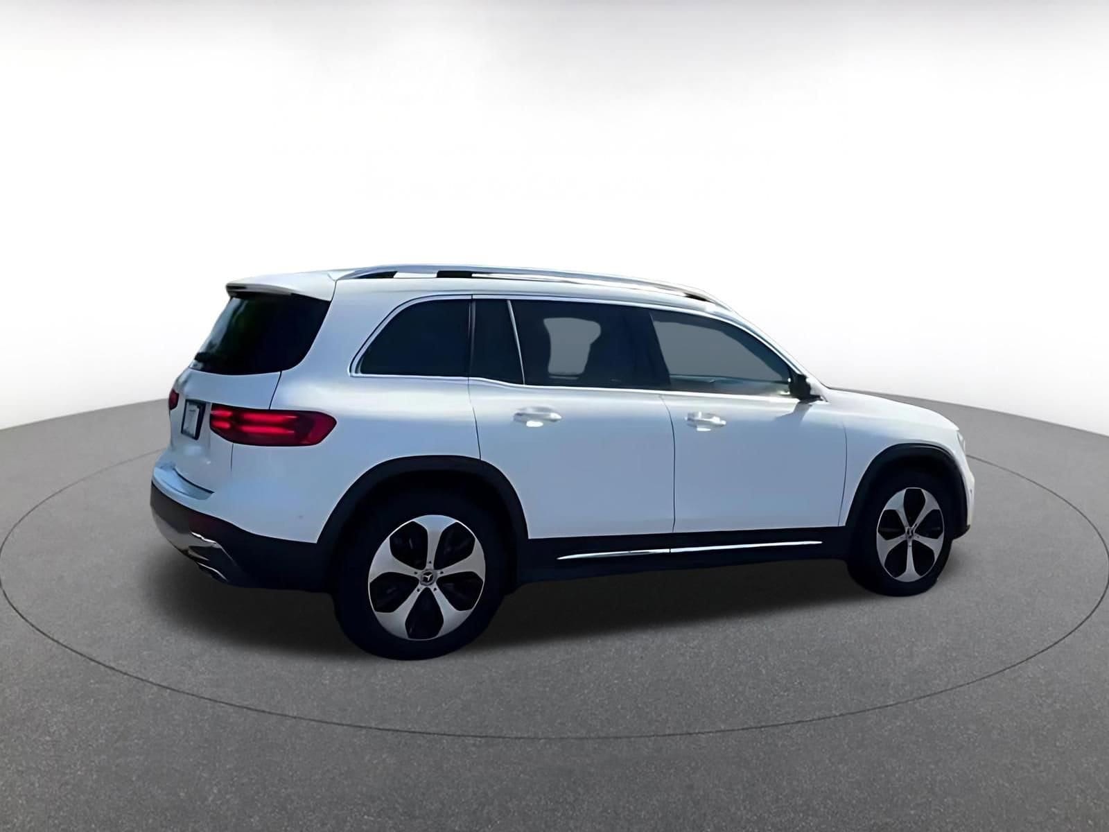 Thumbnail: 2025 Mercedes-Benz GLB - 14