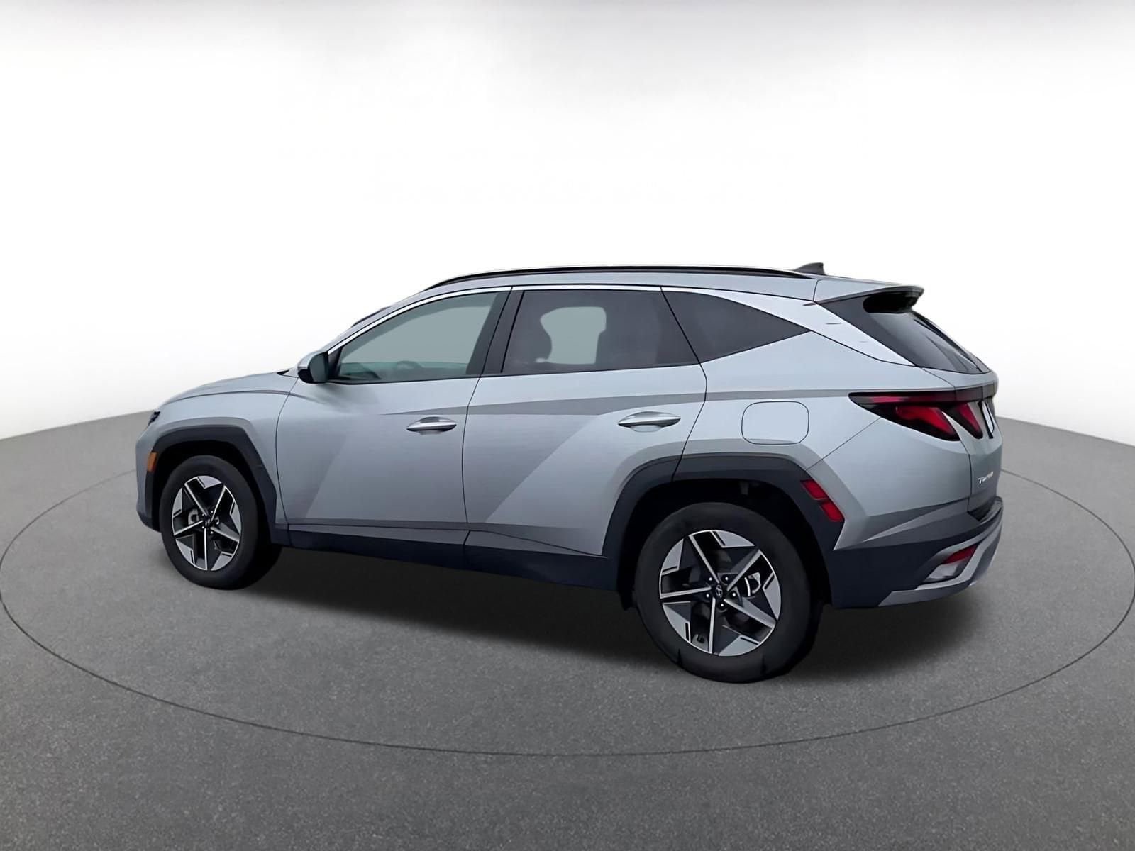 Thumbnail: 2025 Hyundai Tucson - 4