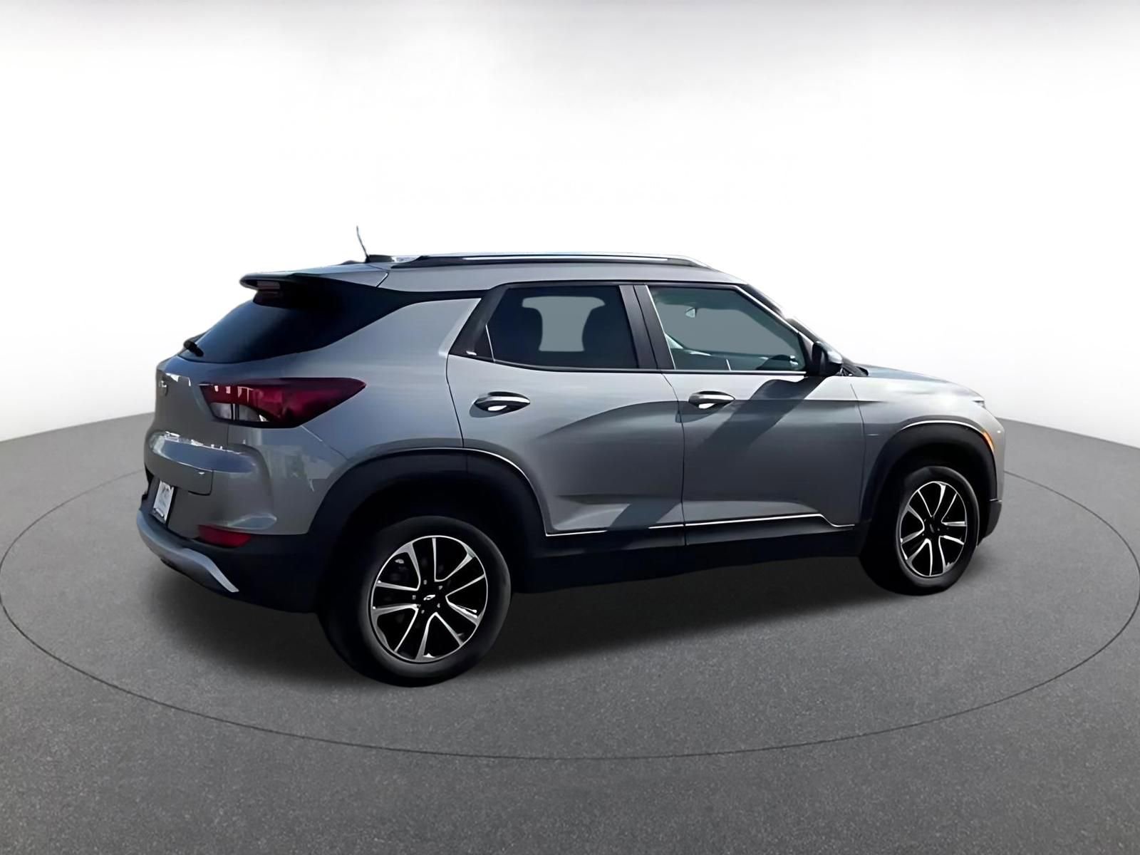 Thumbnail: 2025 Chevrolet TrailBlazer - 12