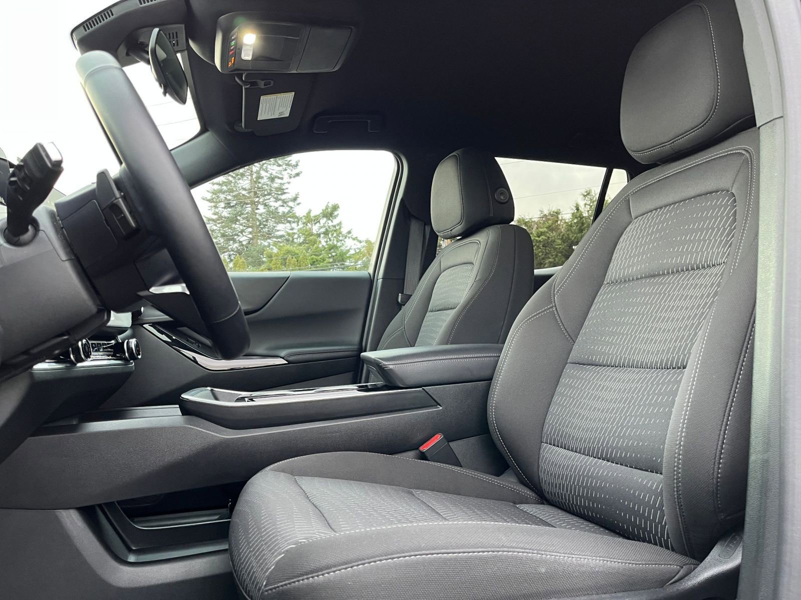 Thumbnail: 2025 Chevrolet Equinox - 27