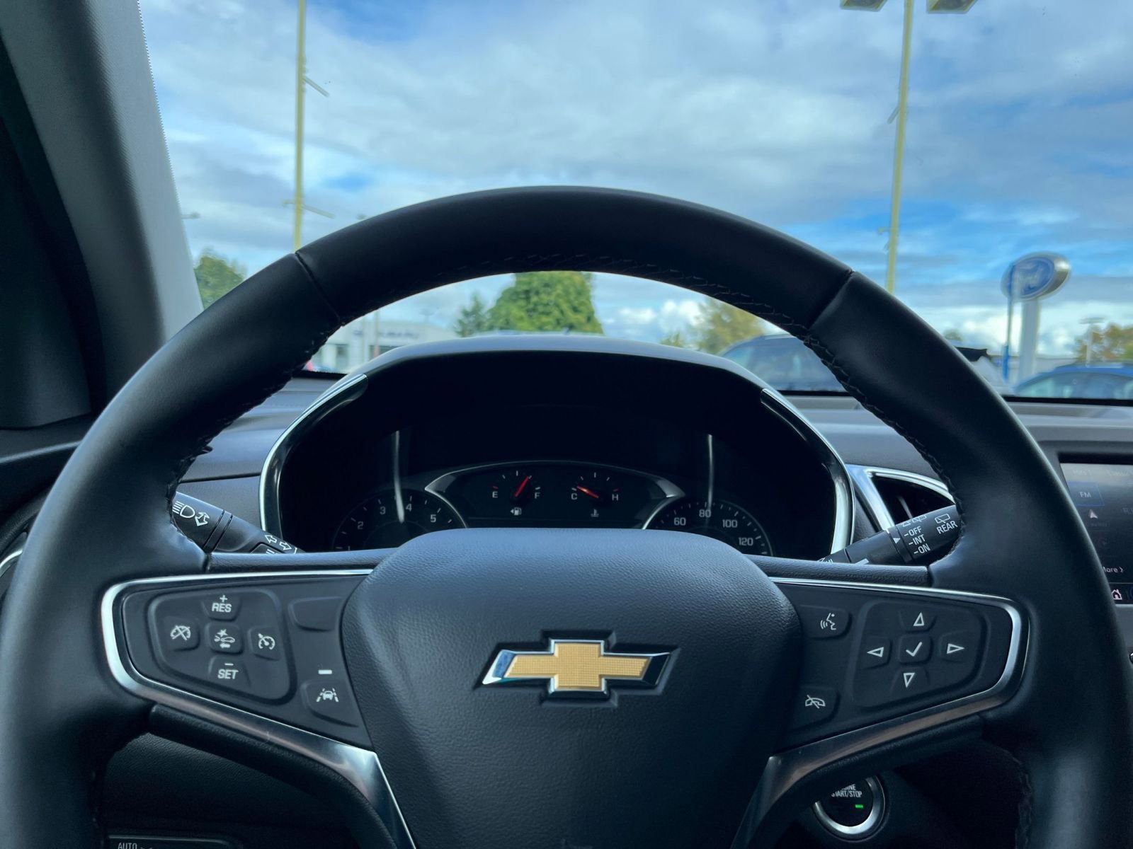 Thumbnail: 2024 Chevrolet Equinox - 30