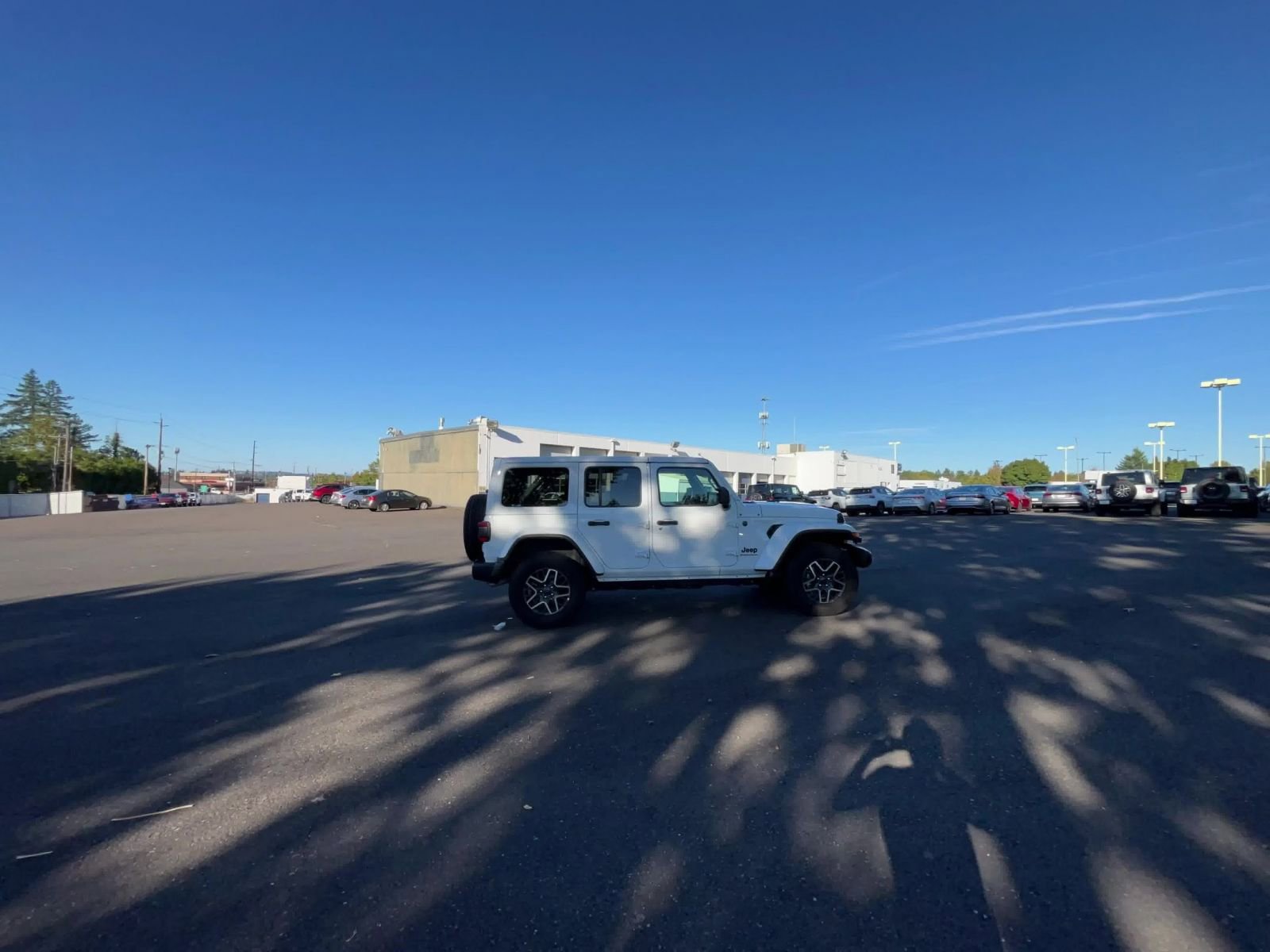 Thumbnail: 2025 Jeep Wrangler - 11