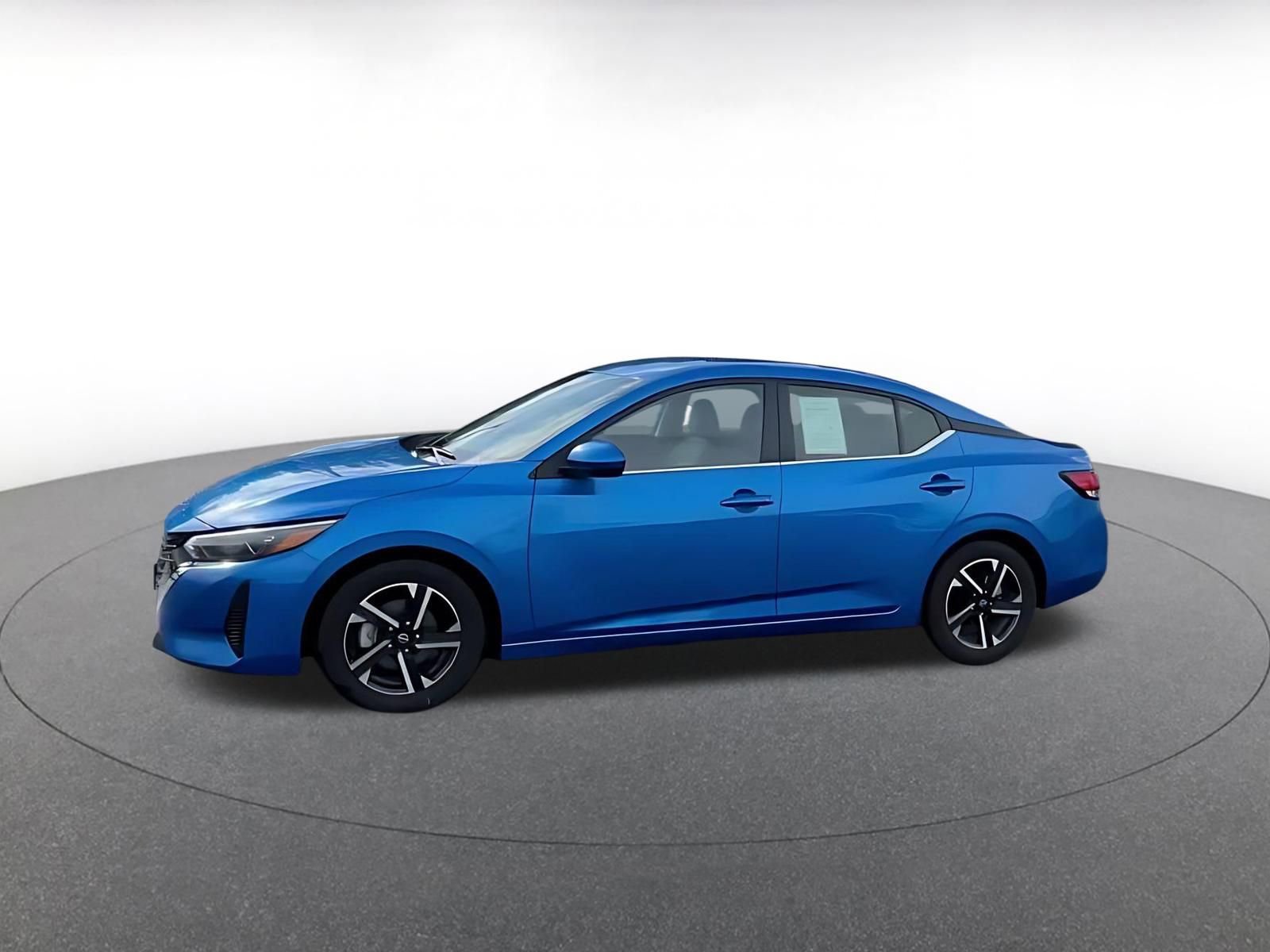 Thumbnail: 2025 Nissan Sentra - 8