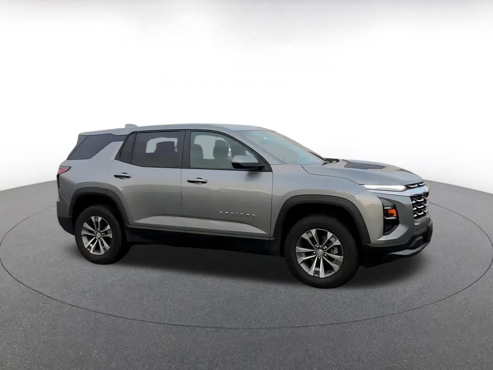 Thumbnail: 2025 Chevrolet Equinox - 2