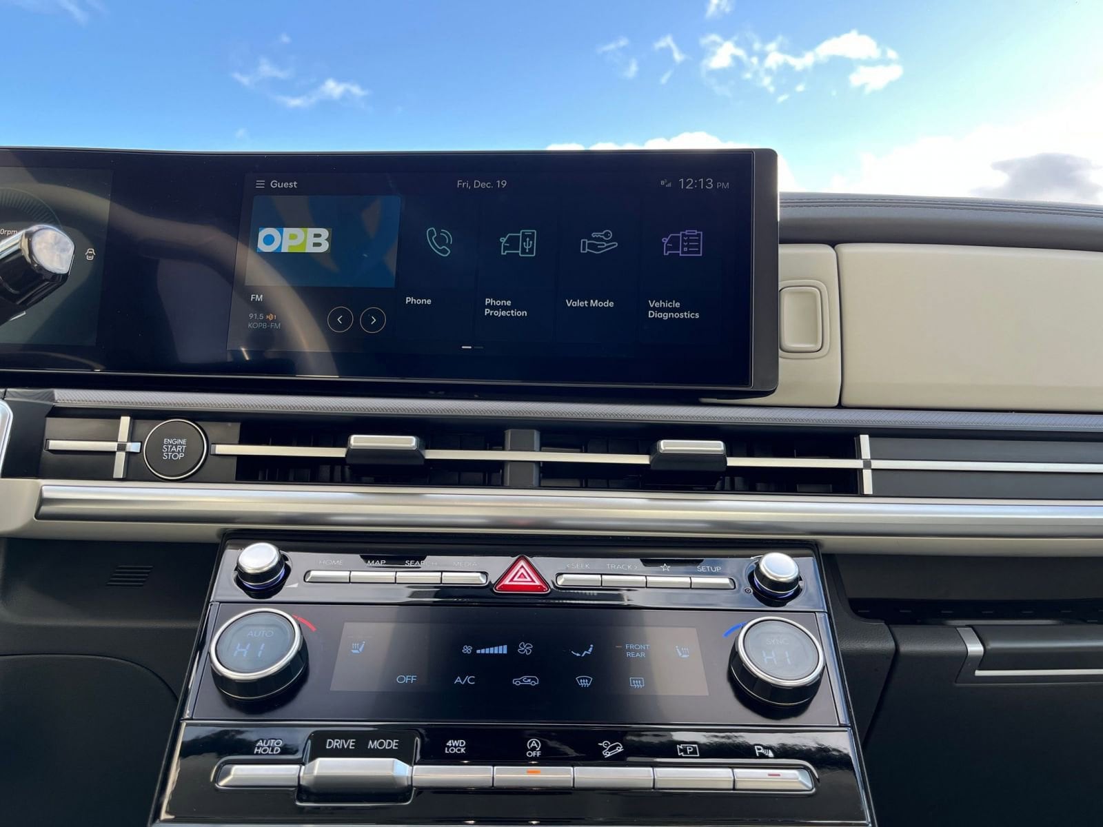 Thumbnail: 2025 Hyundai Santa Fe - 23