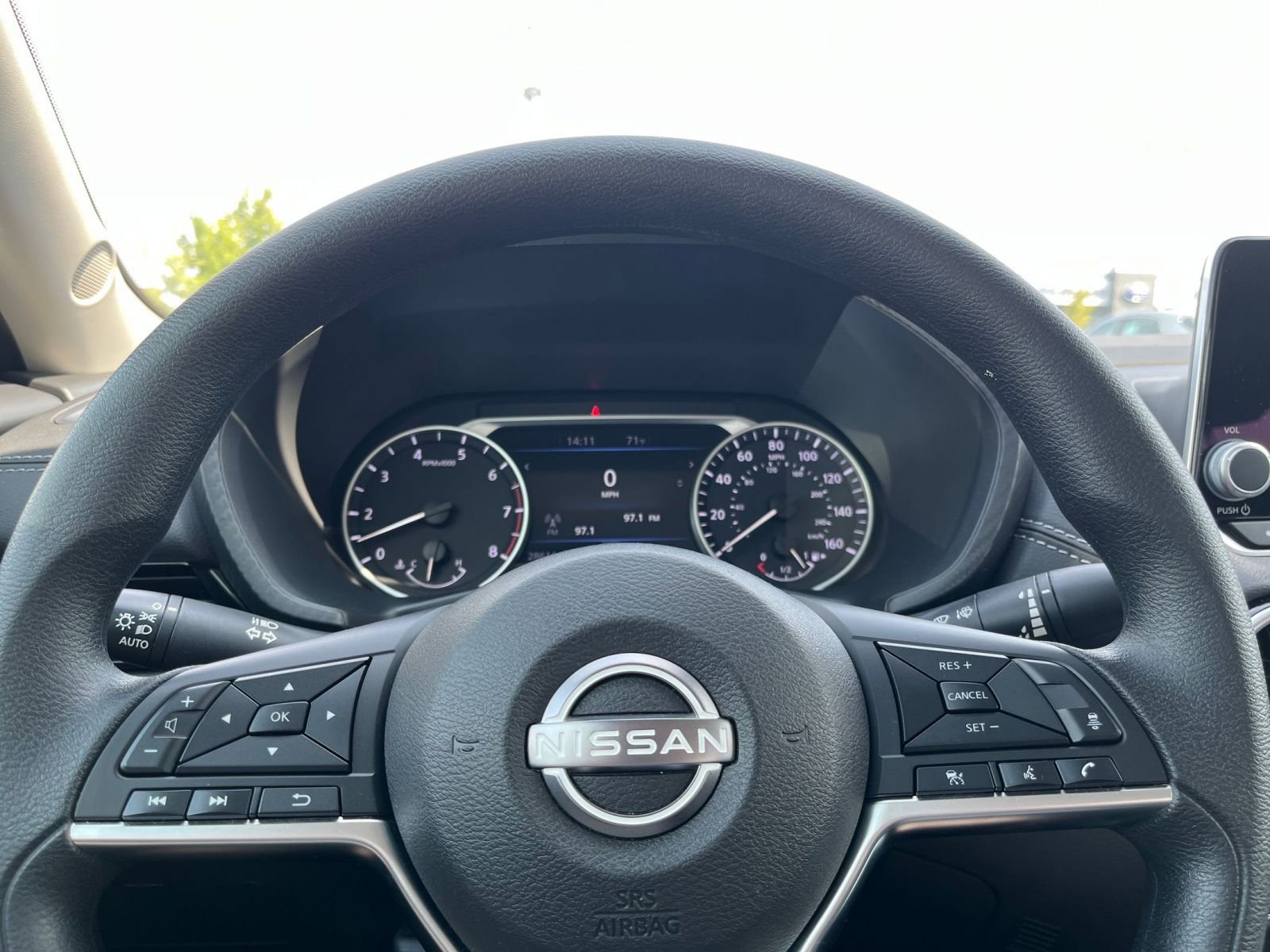 Thumbnail: 2024 Nissan Sentra - 25