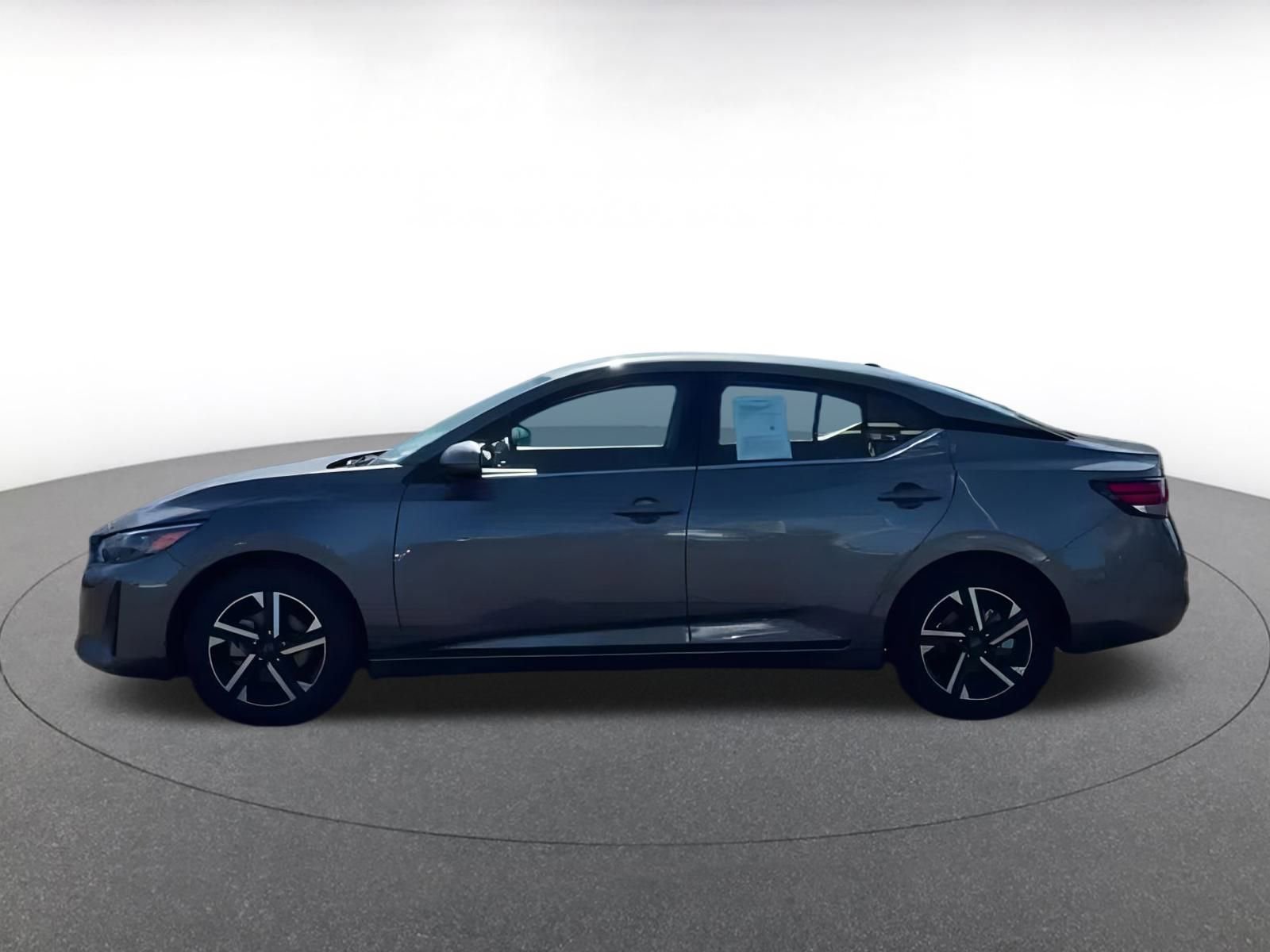 Thumbnail: 2024 Nissan Sentra - 10