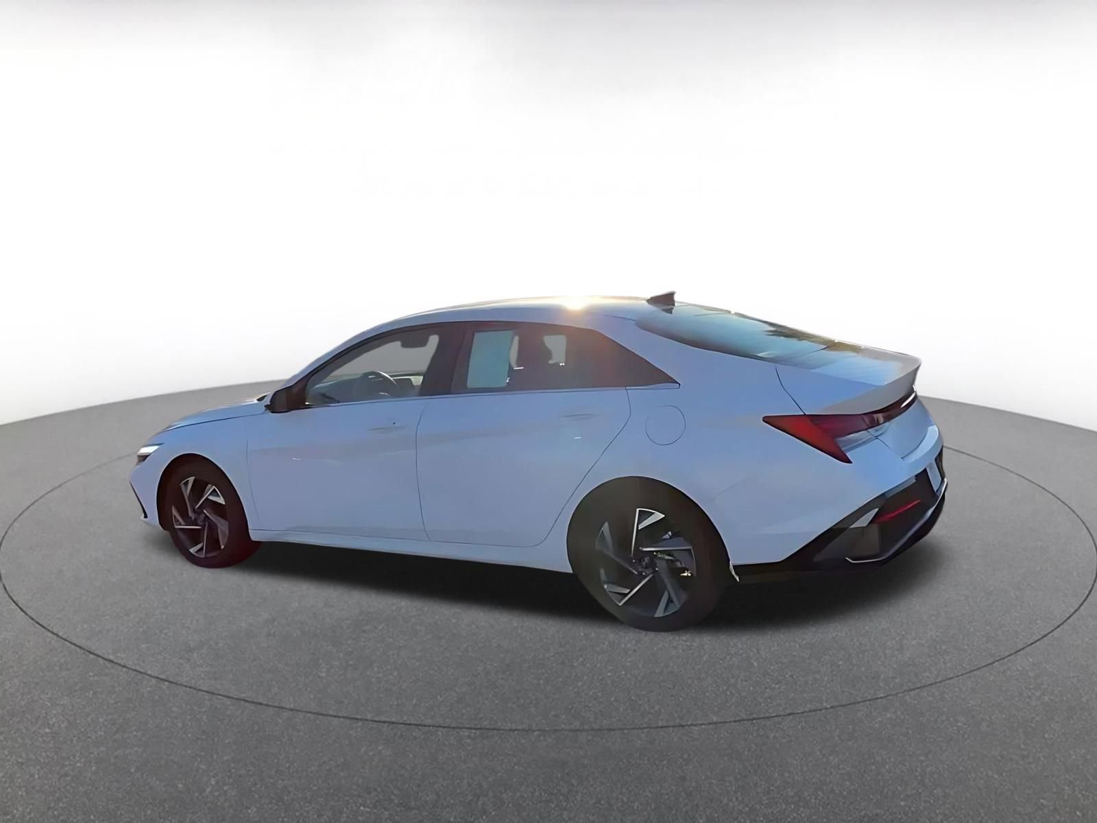 Thumbnail: 2025 Hyundai Elantra - 11