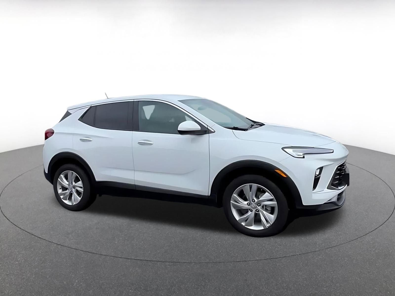 Thumbnail: 2025 Buick Encore GX - 2