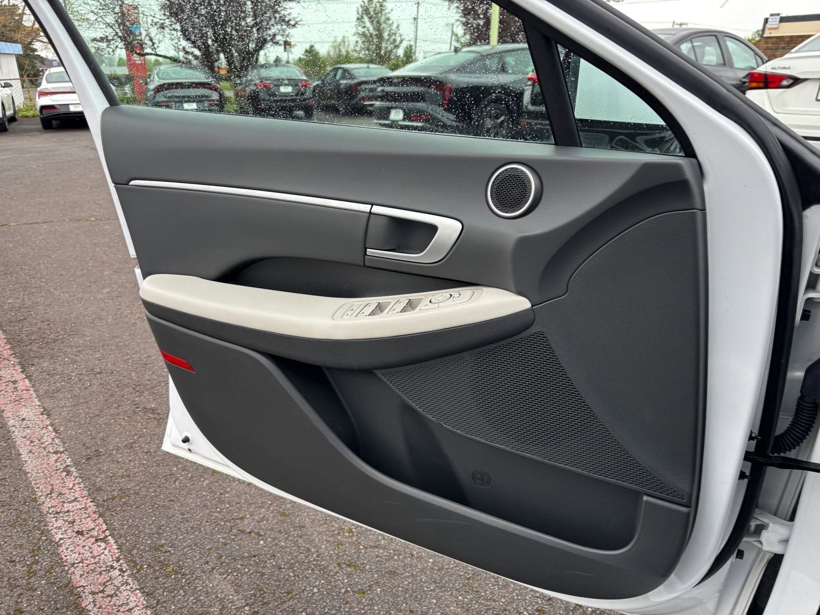 Thumbnail: 2025 Hyundai Sonata - 18