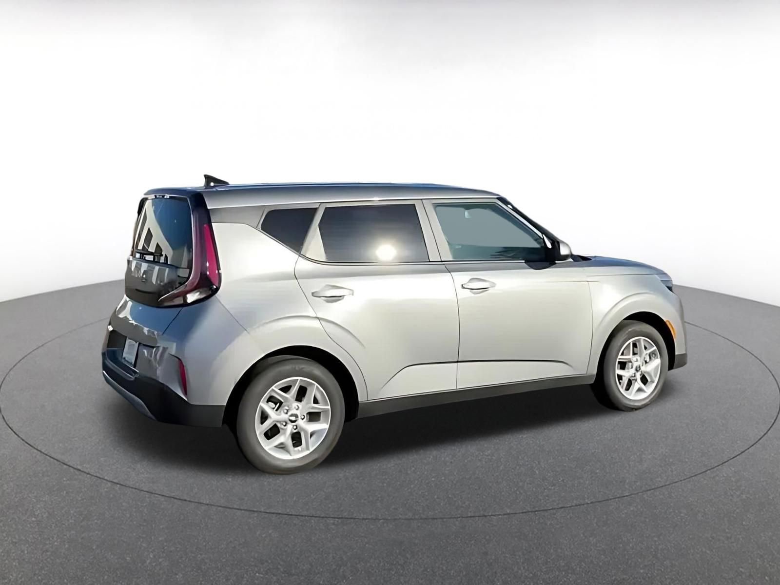 Thumbnail: 2025 Kia Soul - 14
