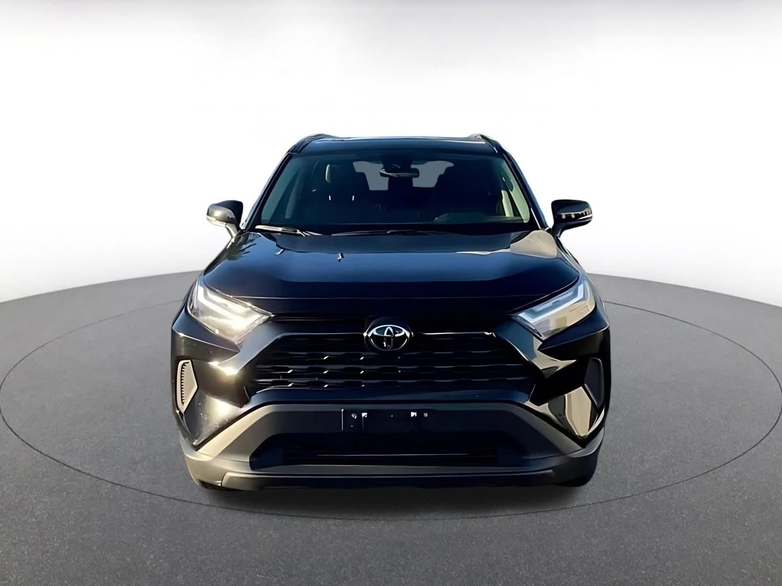 Thumbnail: 2025 Toyota RAV4 - 3