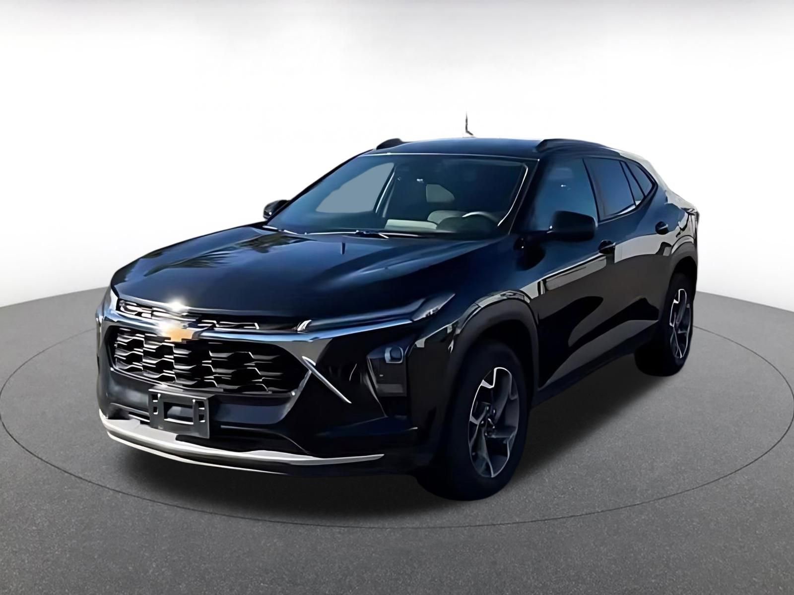 Thumbnail: 2025 Chevrolet Trax - 4