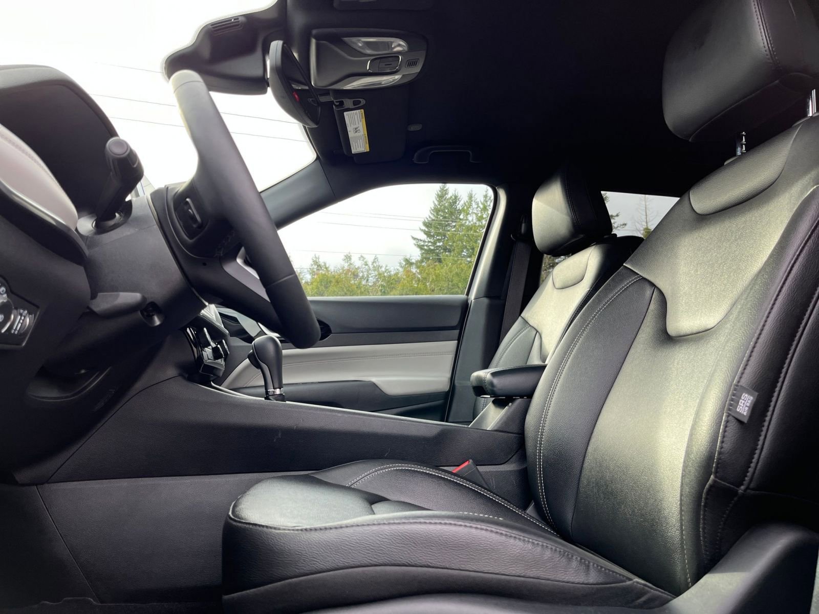 Thumbnail: 2025 Jeep Compass - 29